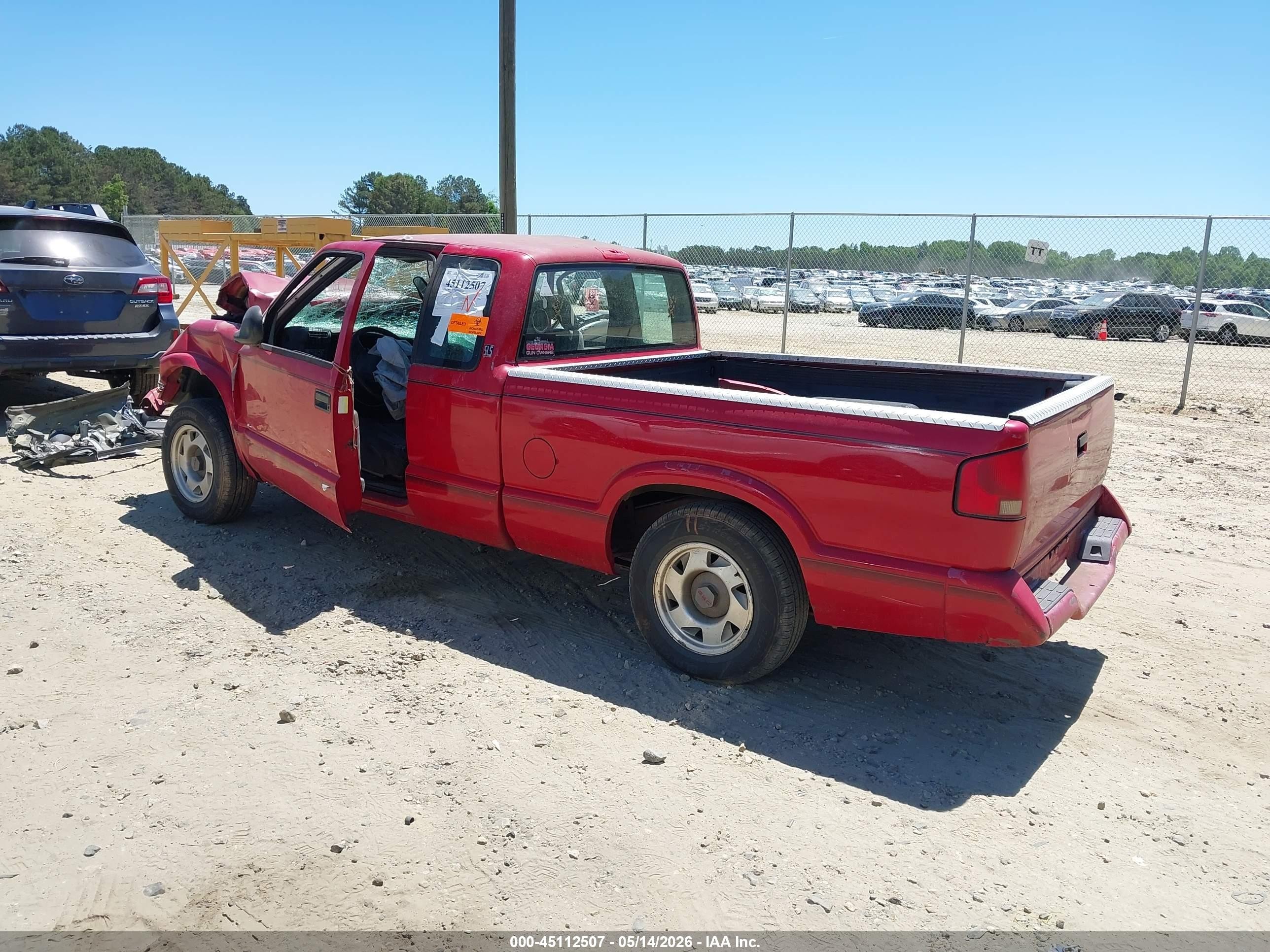 1995 Gmc Sonoma   Red vin: 1GTCS19Z3S8509275