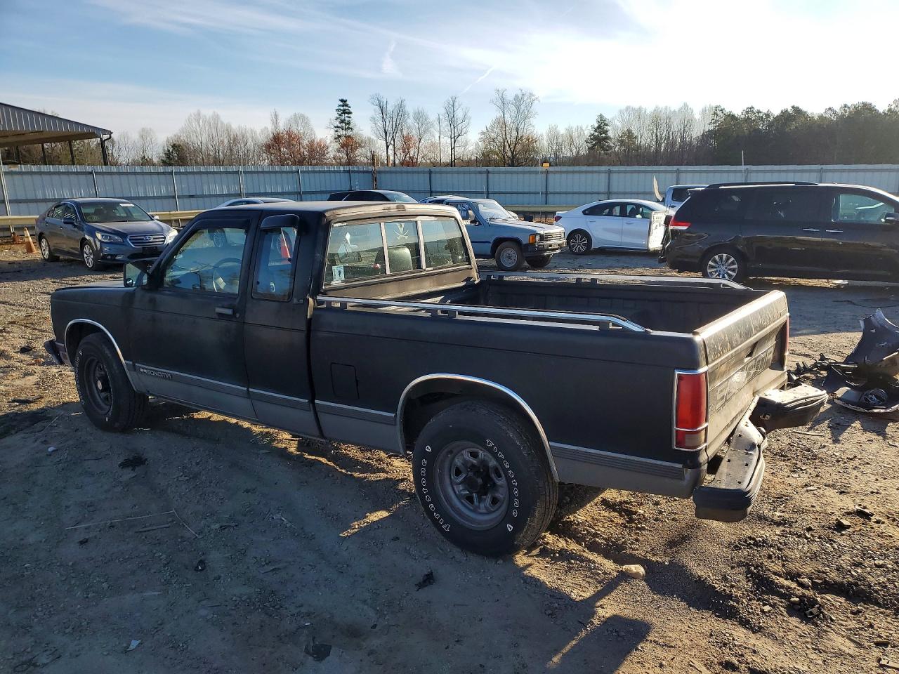 1991 Gmc Sonoma Black vin: 1GTCS19Z4M2508089