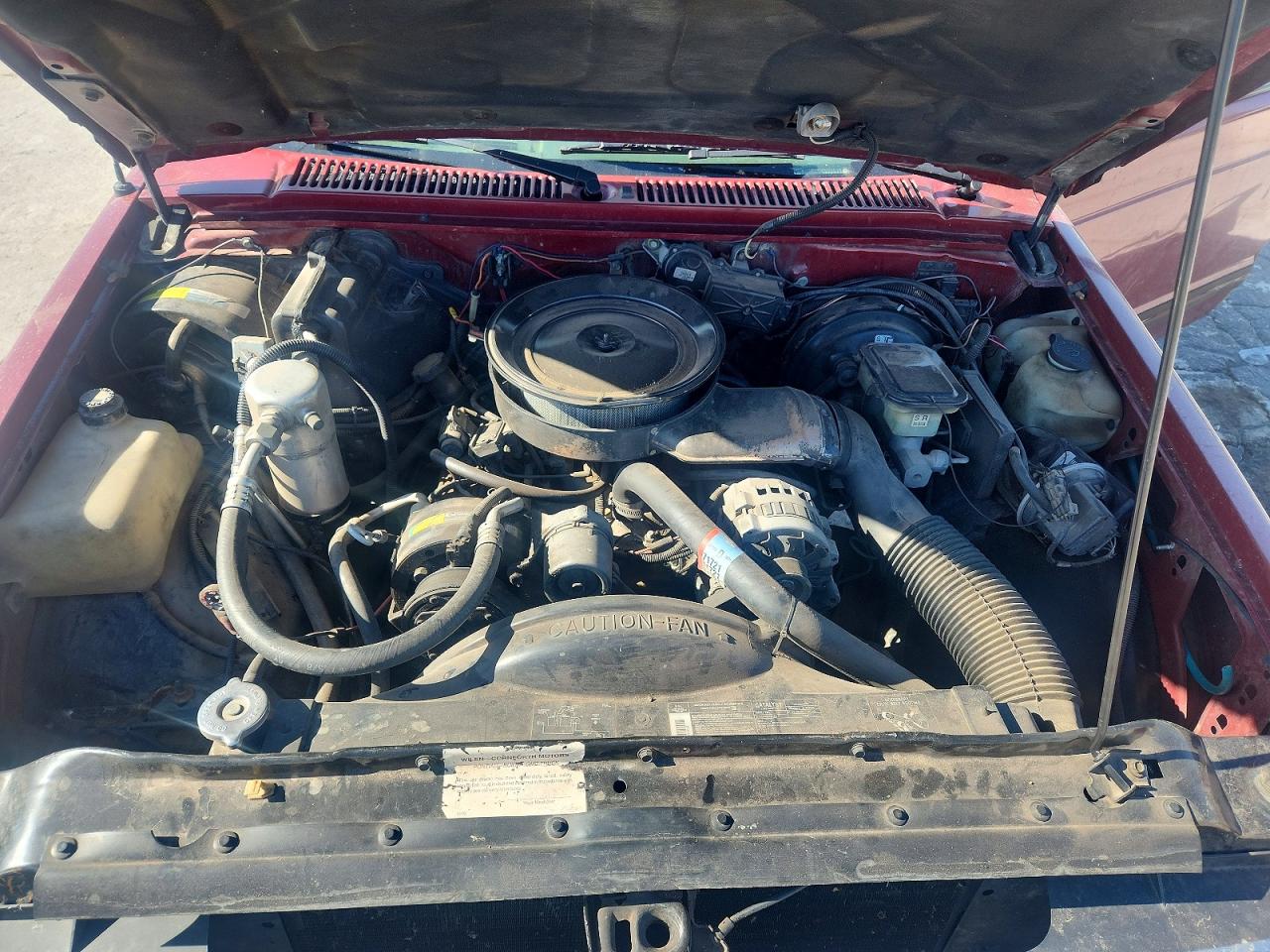 1993 Gmc Sonoma Burgundy vin: 1GTCS19Z6P0526416