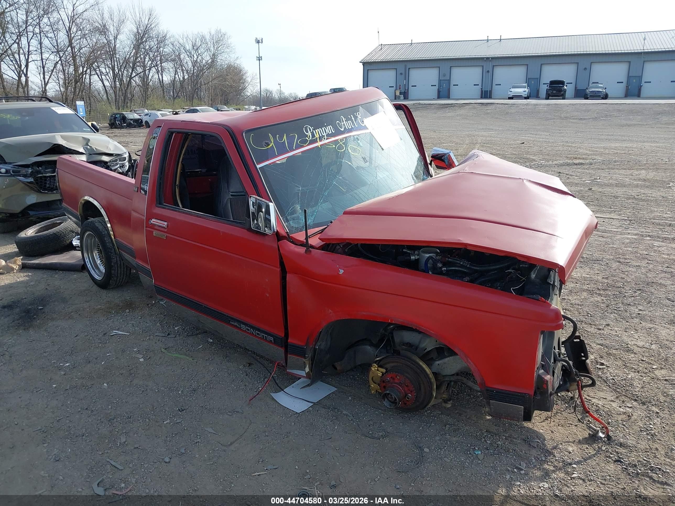 1991 Gmc Sonoma   Красный vin: 1GTCS19Z8M2551222