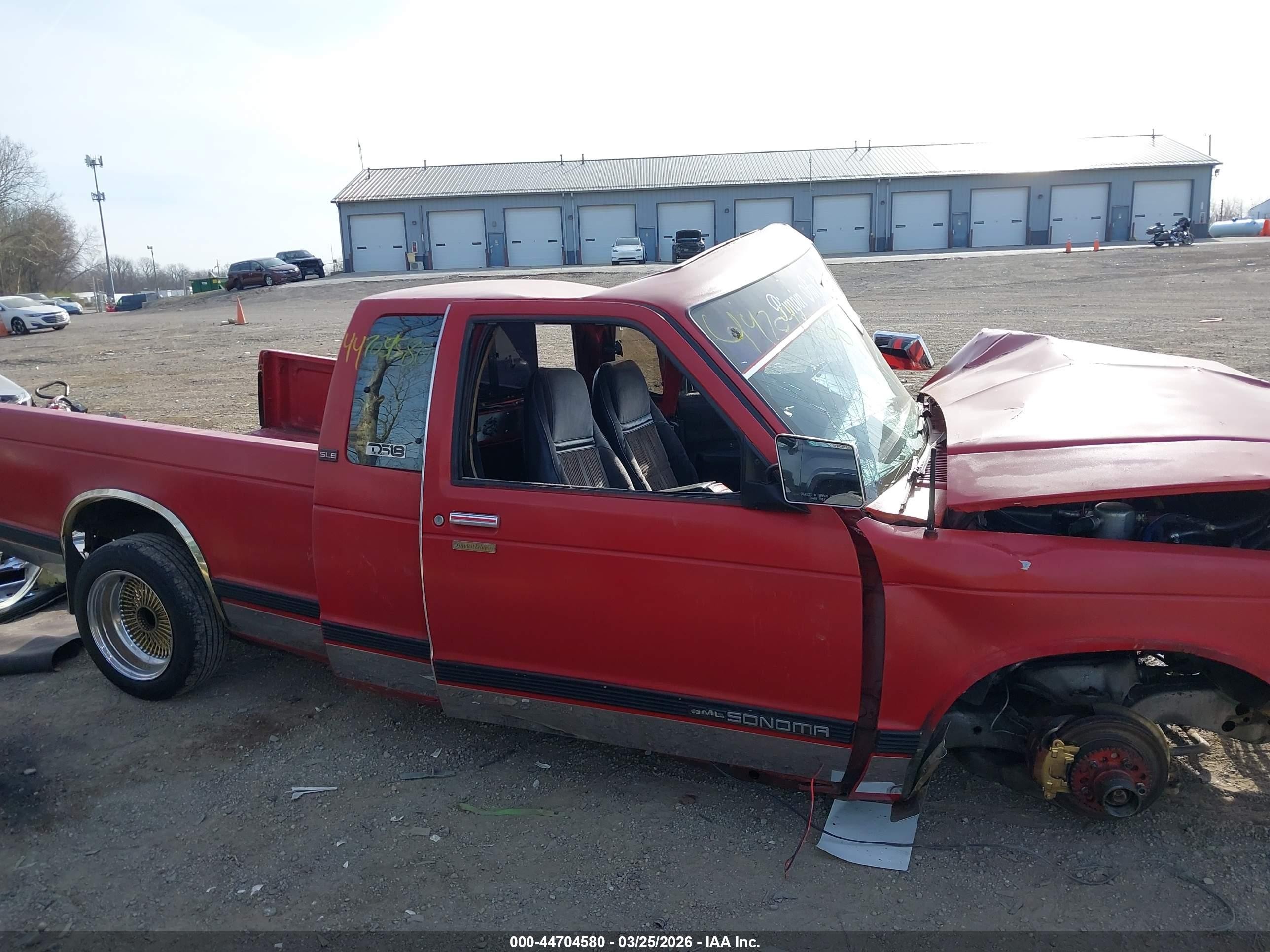 1991 Gmc Sonoma   Красный vin: 1GTCS19Z8M2551222