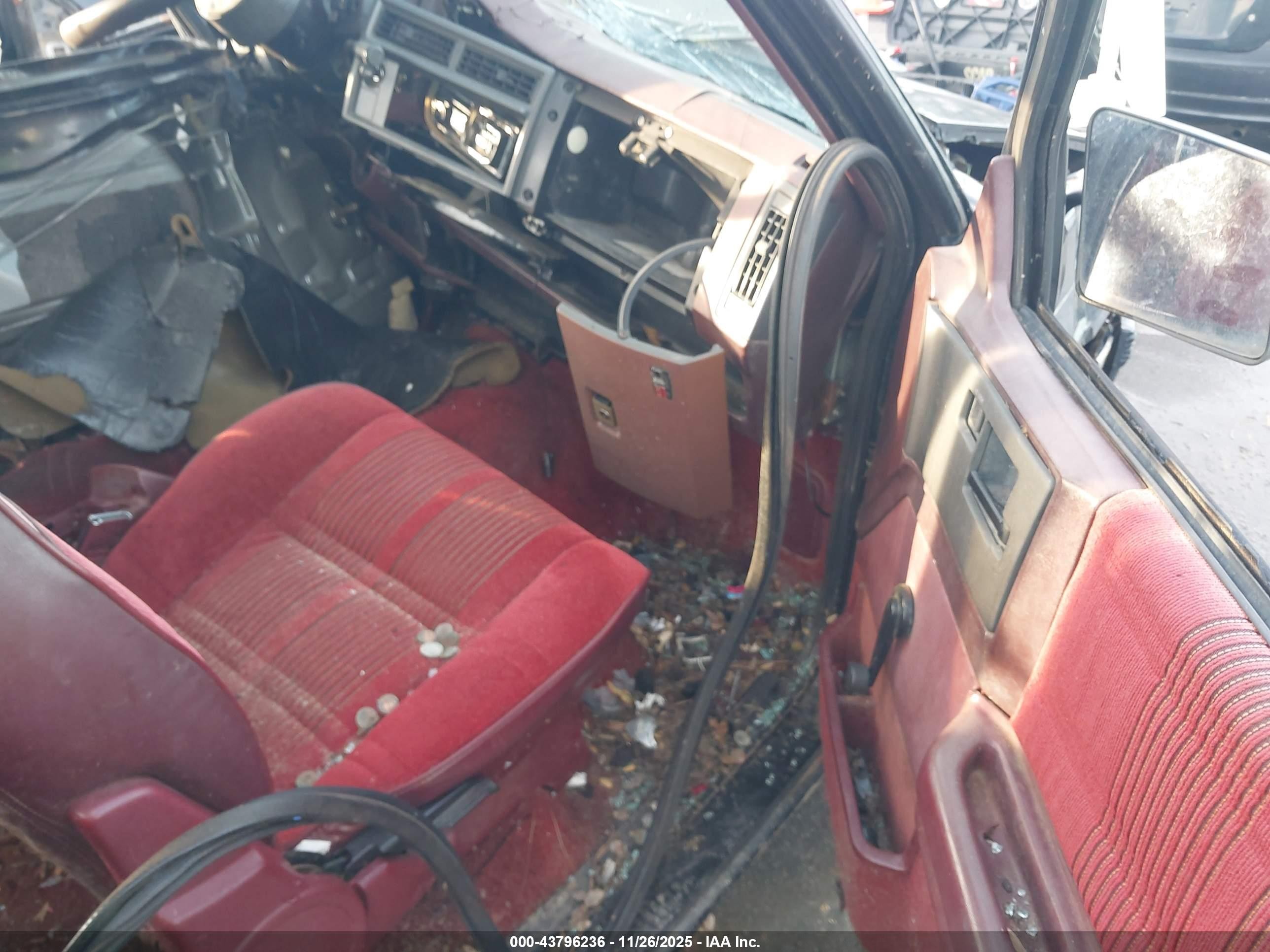 1991 Gmc Sonoma   Black vin: 1GTCS19ZXM2544532