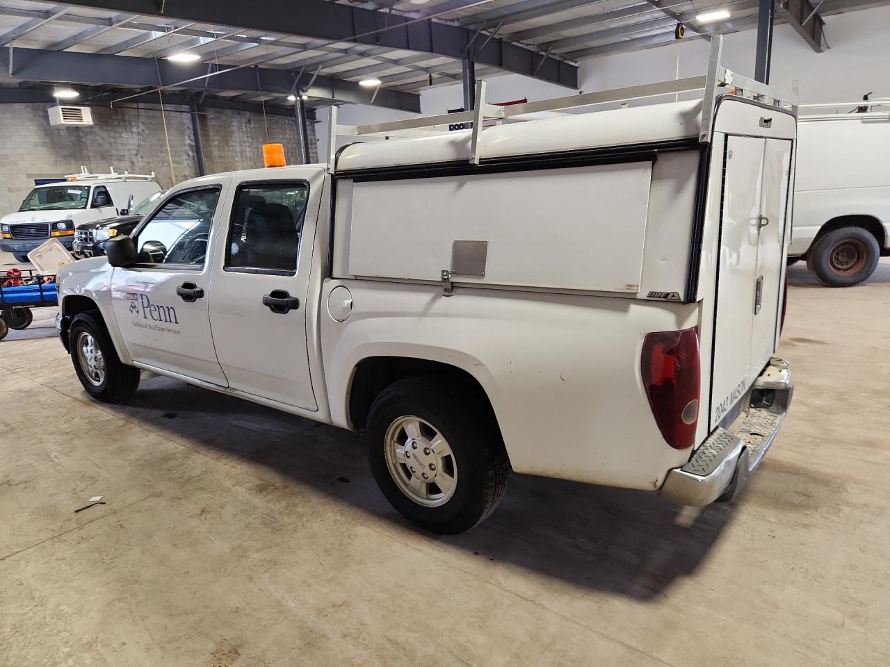 2008 Gmc Canyon Sle White vin: 1GTCS339688190810 Damage: Left Front Door, Dent(S) W/ Paint Dmg, 6 To 7 Inches