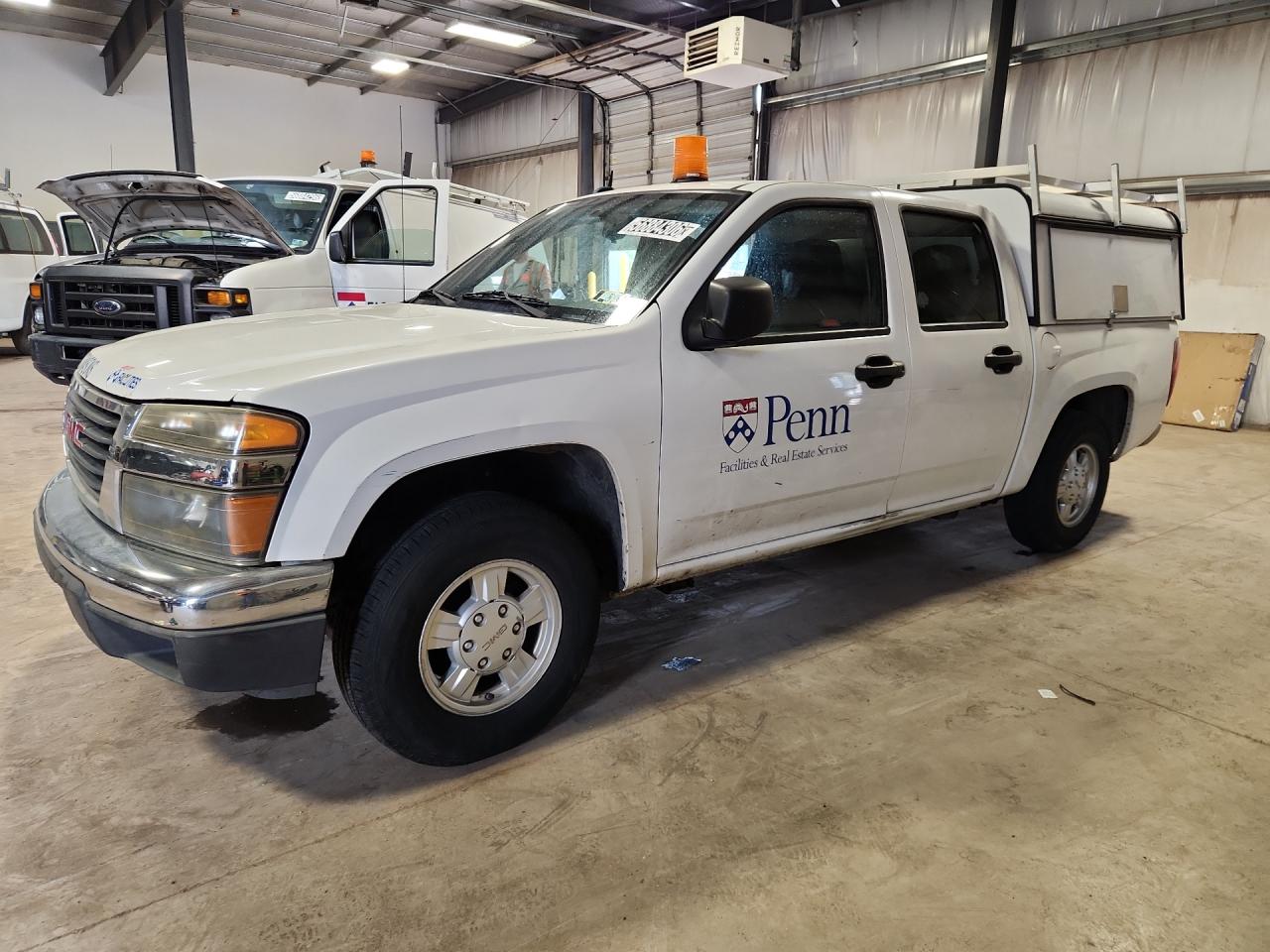2008 Gmc Canyon Sle White vin: 1GTCS339688190810 Damage: Left Front Fender, Dent(S) W/ Paint Dmg, 3 To 4 Inches