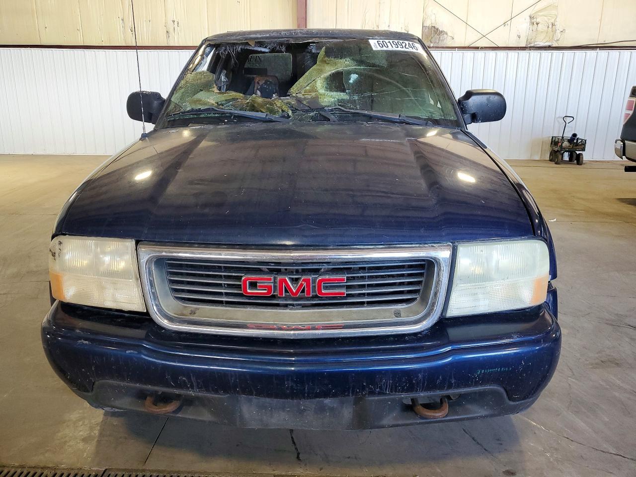2002 Gmc Sonoma Blue vin: 1GTCT19W228246280