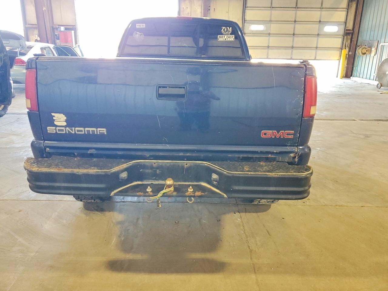 2002 Gmc Sonoma Blue vin: 1GTCT19W228246280