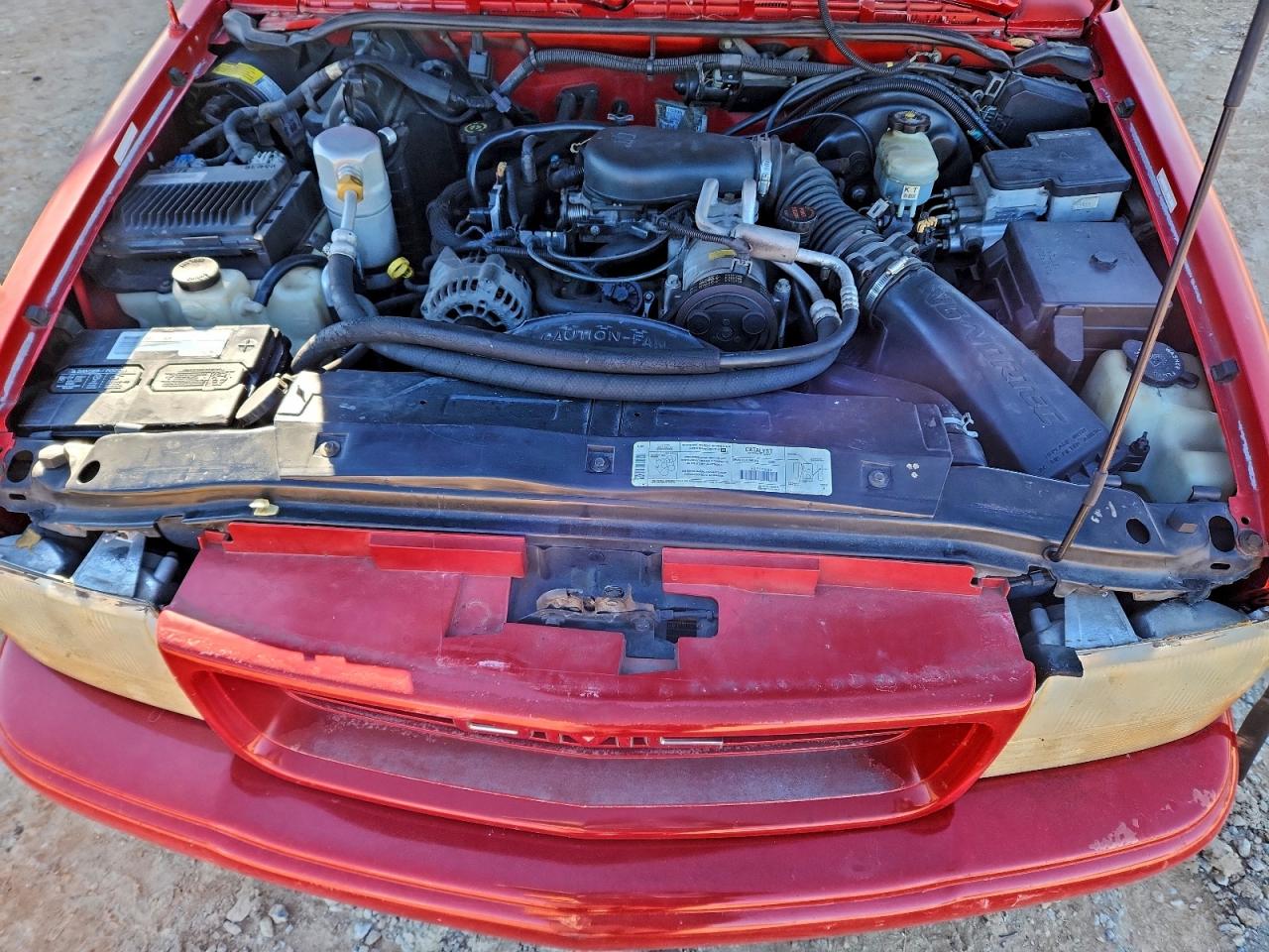 1999 Gmc Sonoma Красный vin: 1GTCT19W5X8501639