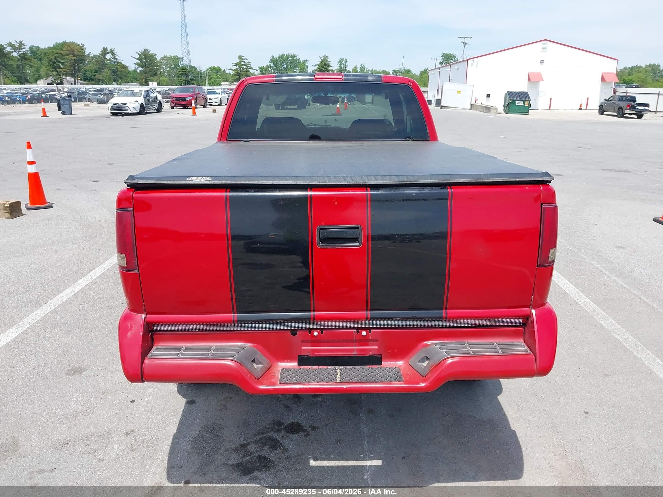 1997 Gmc Sonoma Sls Wideside Red vin: 1GTCT19W9V8520031