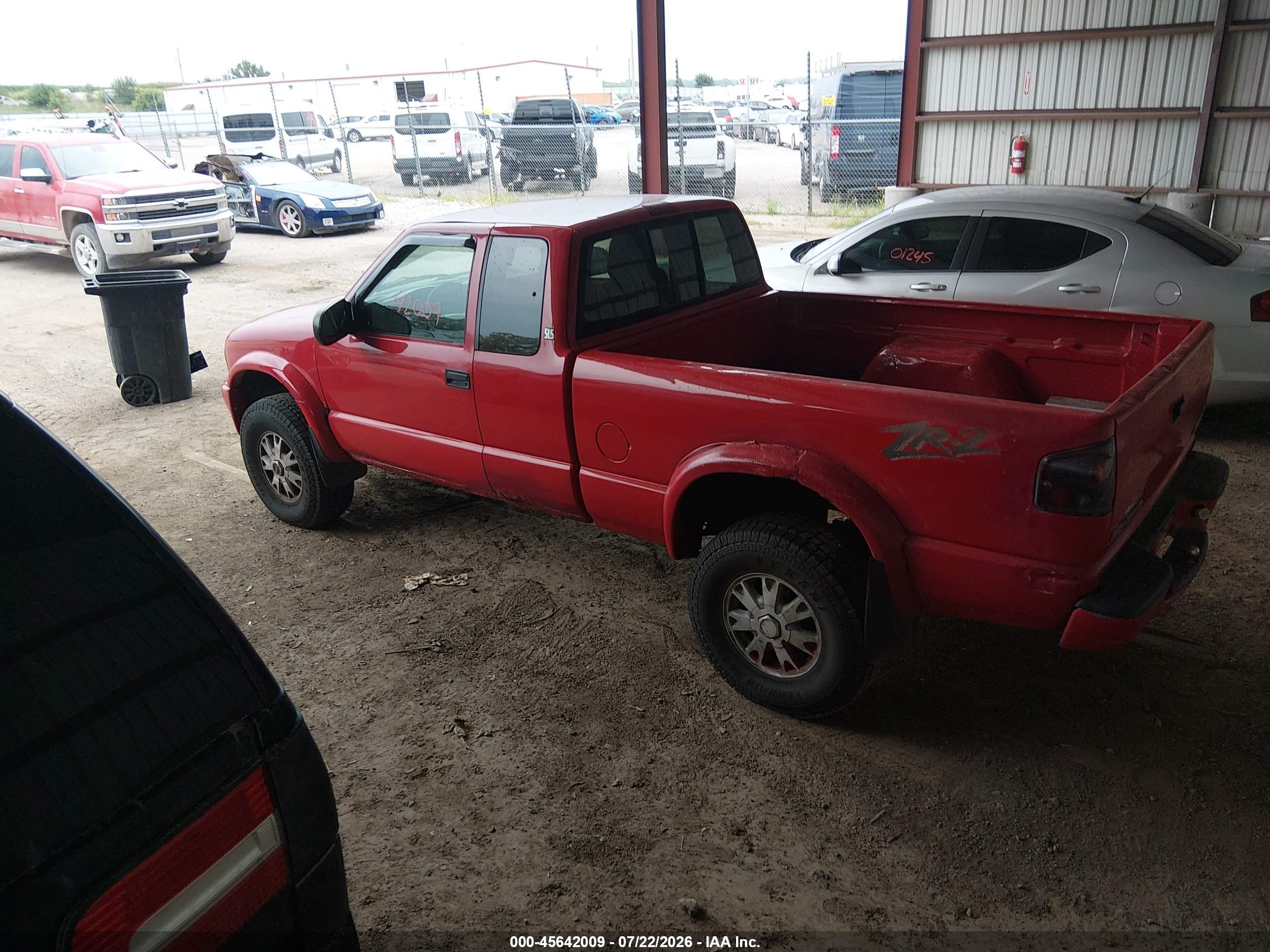 2003 Gmc Sonoma Sls Red vin: 1GTCT19X138178631