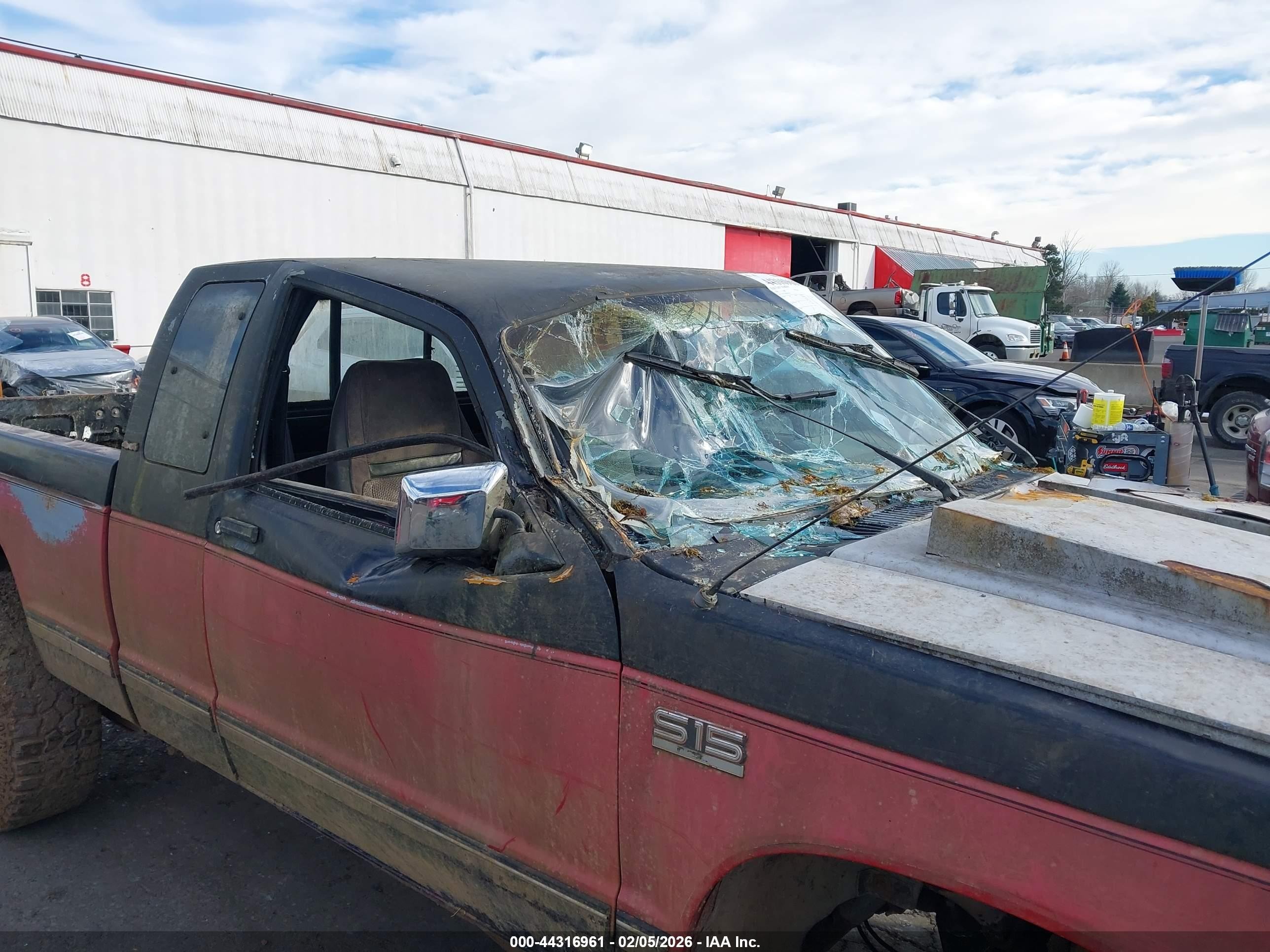 1988 Gmc S Truck S15 Красный vin: 1GTCT19Z0J8535456