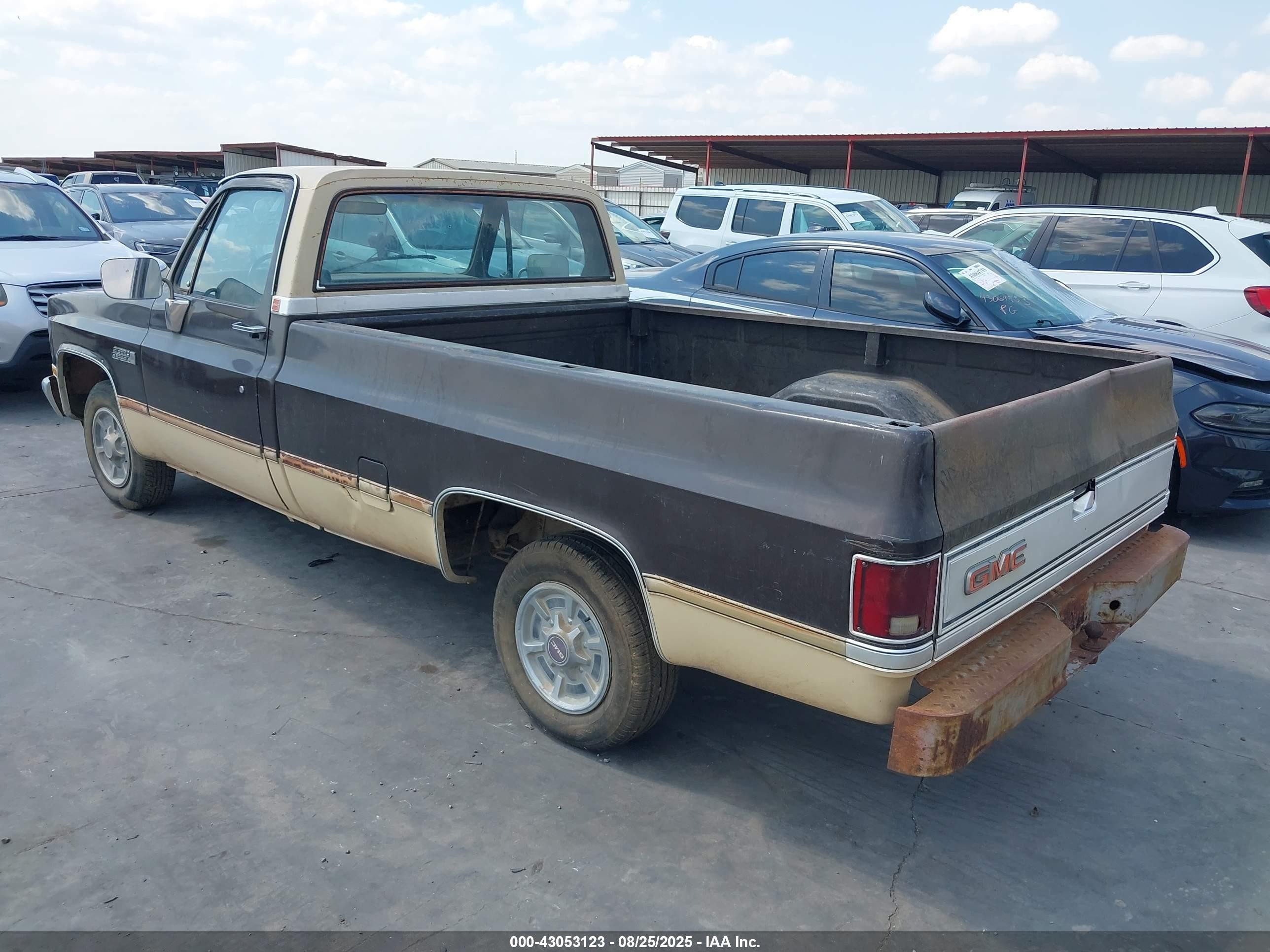 1985 Gmc C1500   Brown vin: 1GTDC14H0FJ500094