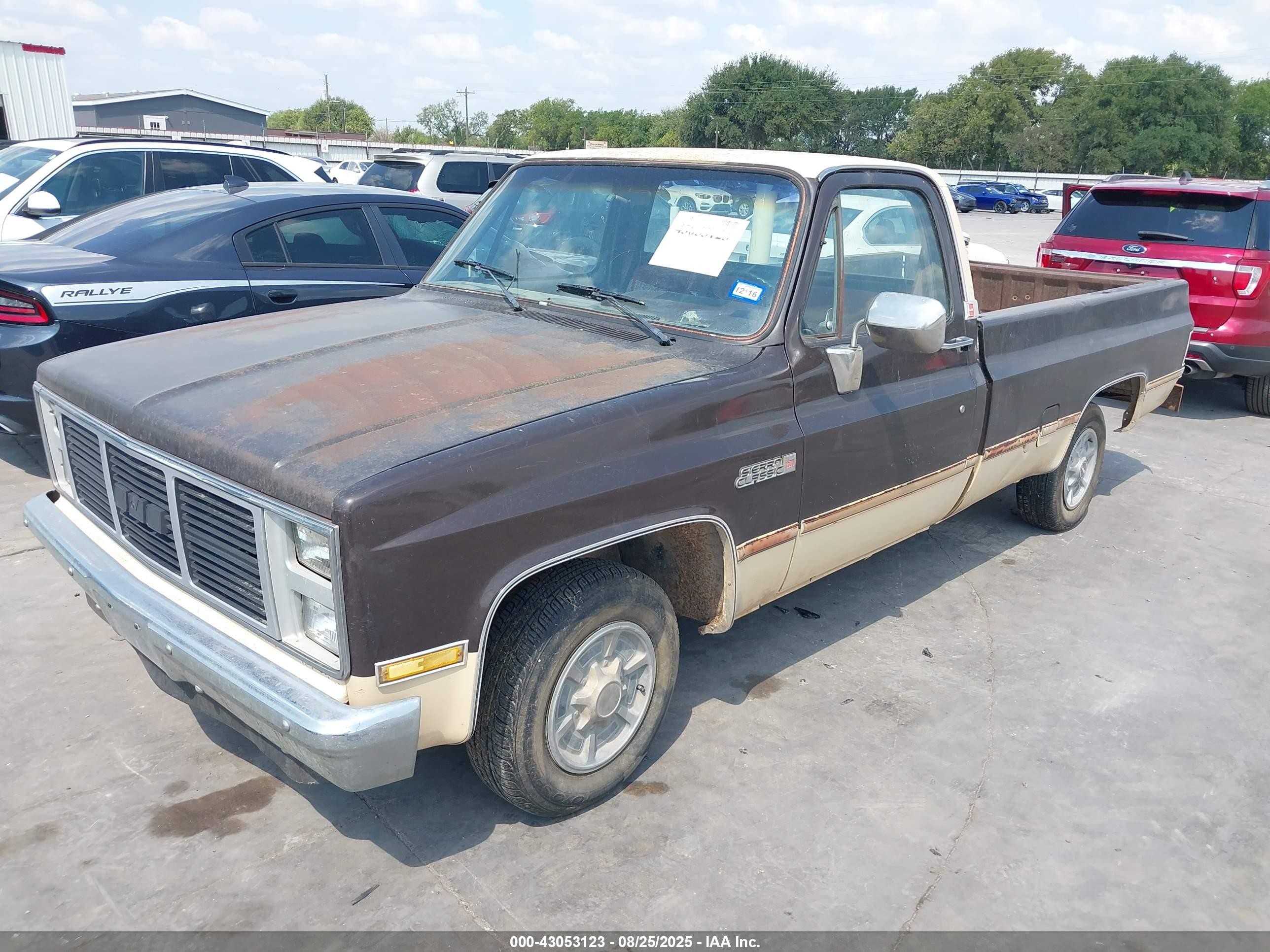 1985 Gmc C1500   Brown vin: 1GTDC14H0FJ500094