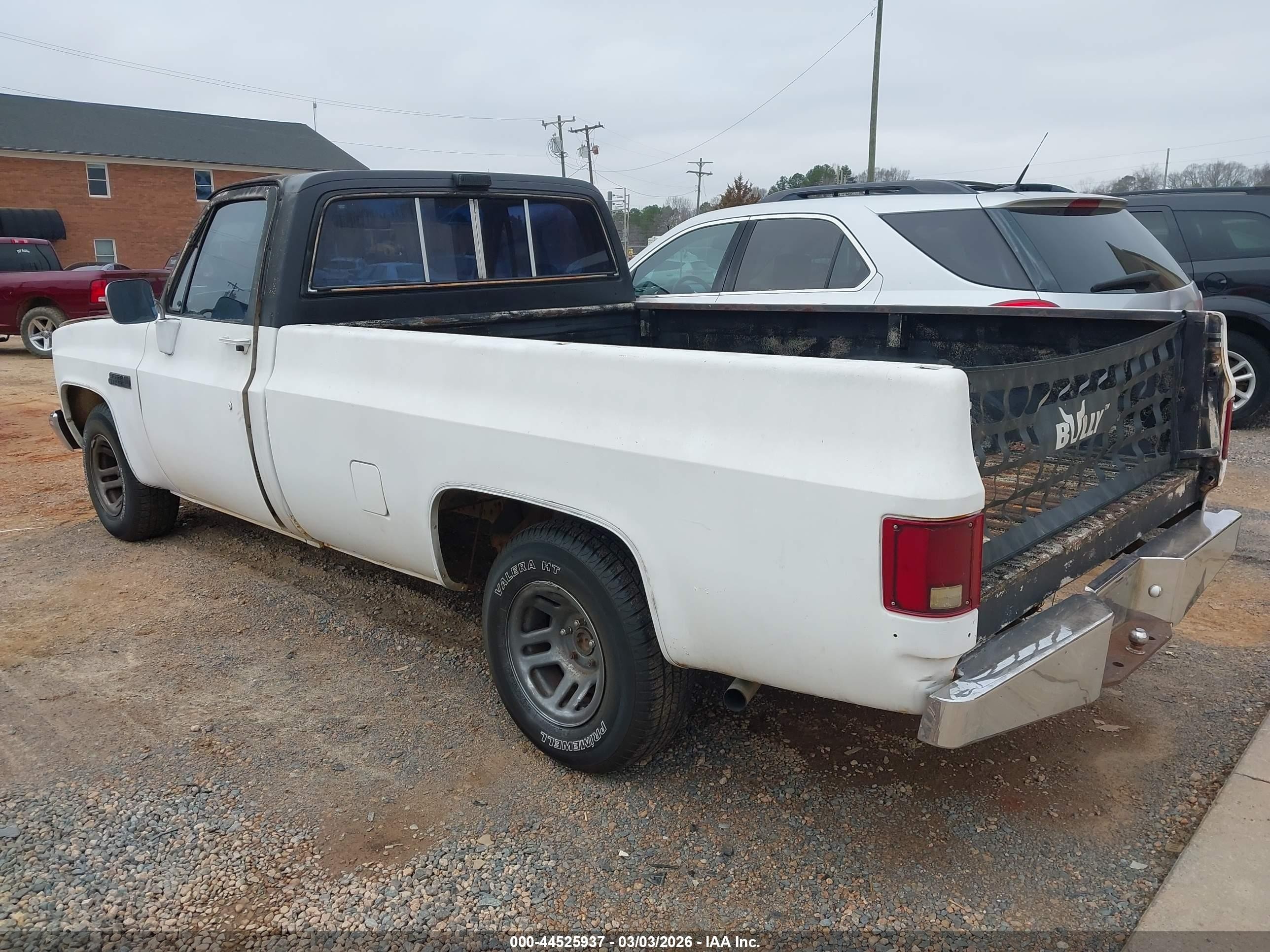1985 Gmc C1500   White vin: 1GTDC14H0FS502910