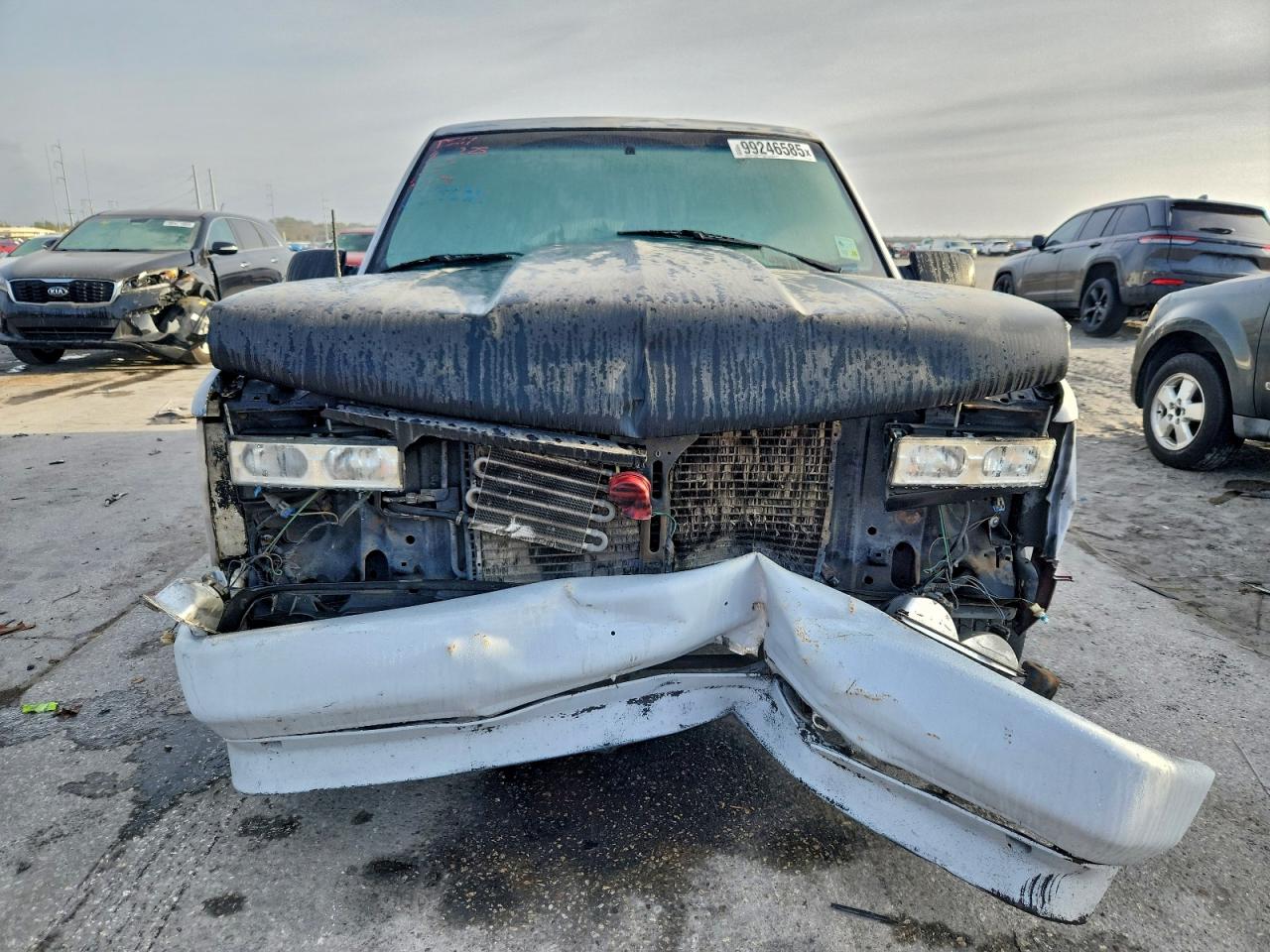 1989 Gmc Sierra C1500 White vin: 1GTDC14H1KZ546531