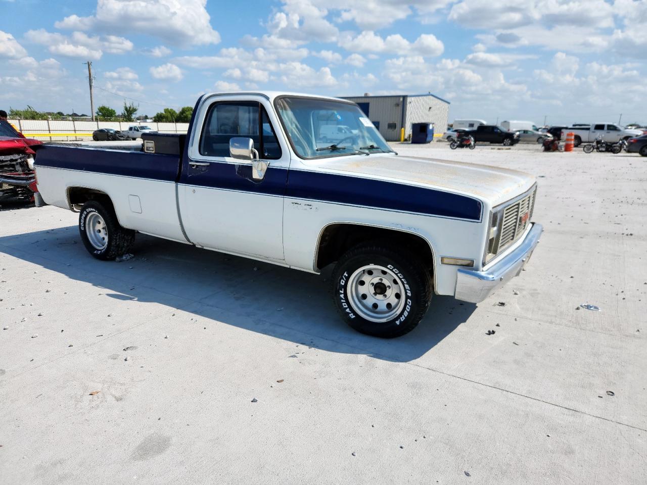 1985 Gmc C1500 White vin: 1GTDC14H2FJ510335