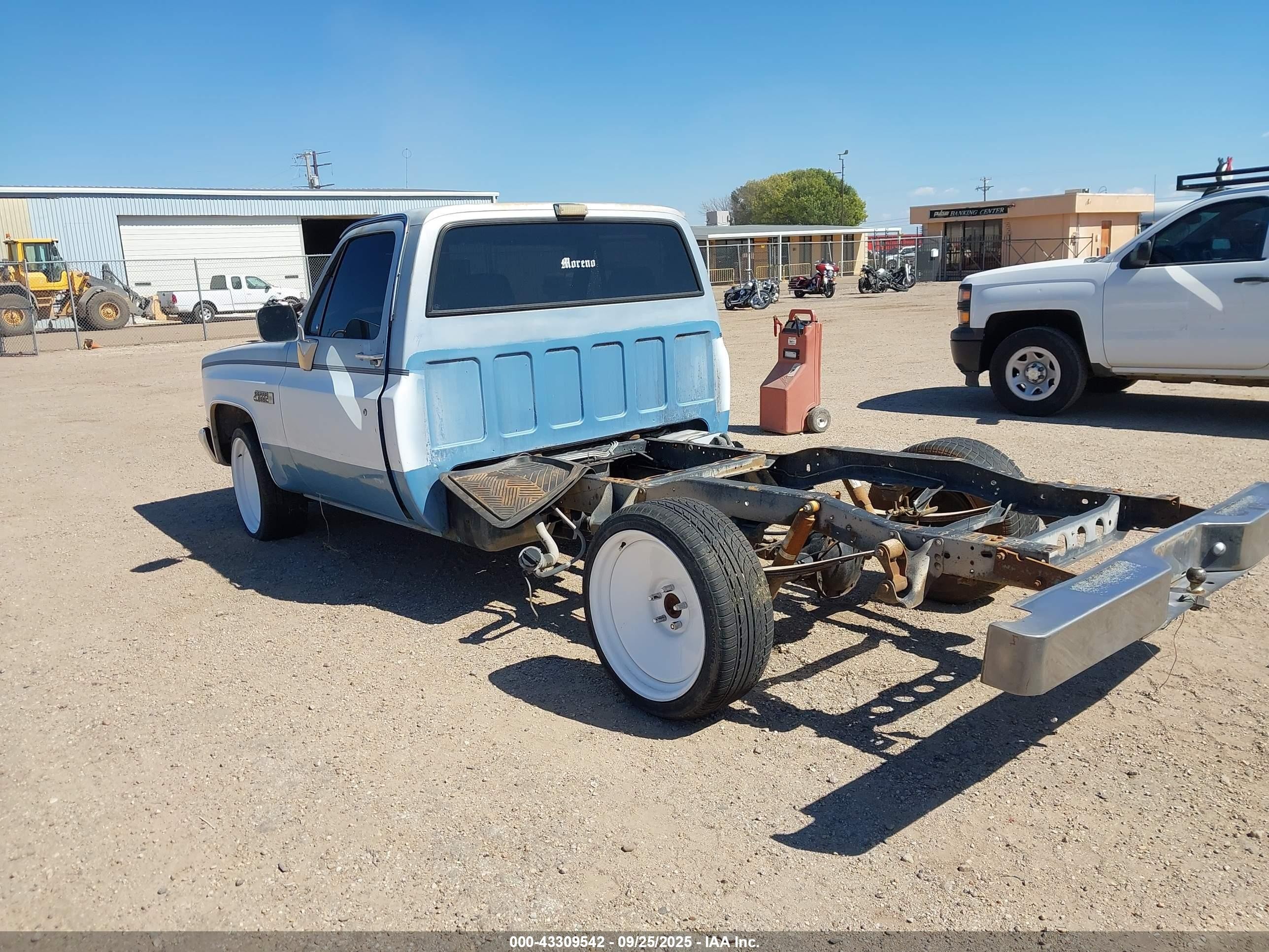 1986 Gmc C1500   White vin: 1GTDC14H5GS531756