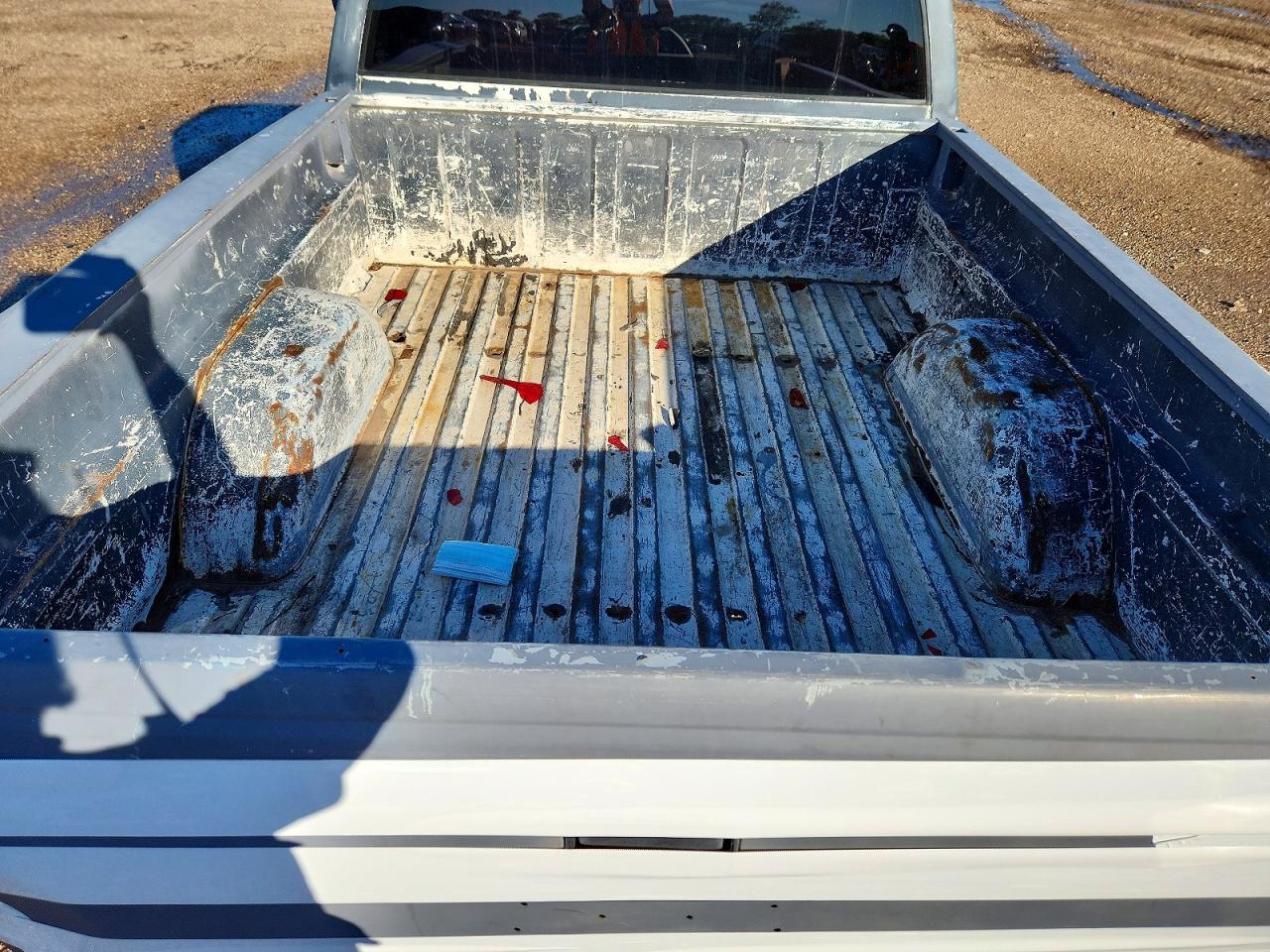 1992 Gmc Sierra C1500 Gray vin: 1GTDC14H6NZ540583