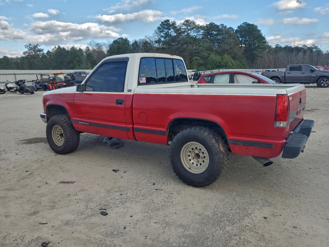 1989 Gmc Sierra C1500 Red vin: 1GTDC14H9KZ535969