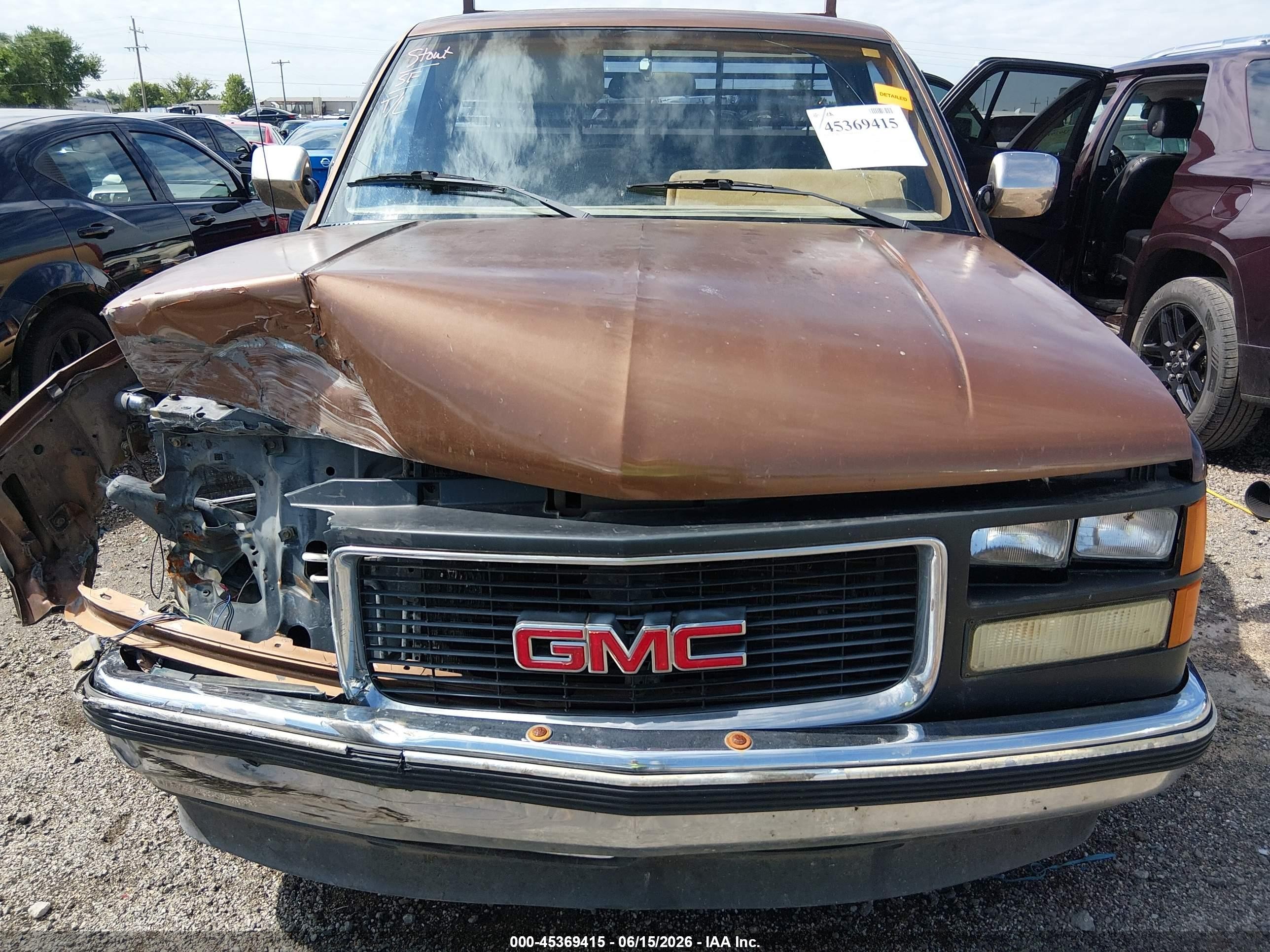 1989 Gmc Sierra C1500 Brown vin: 1GTDC14K2KZ550227