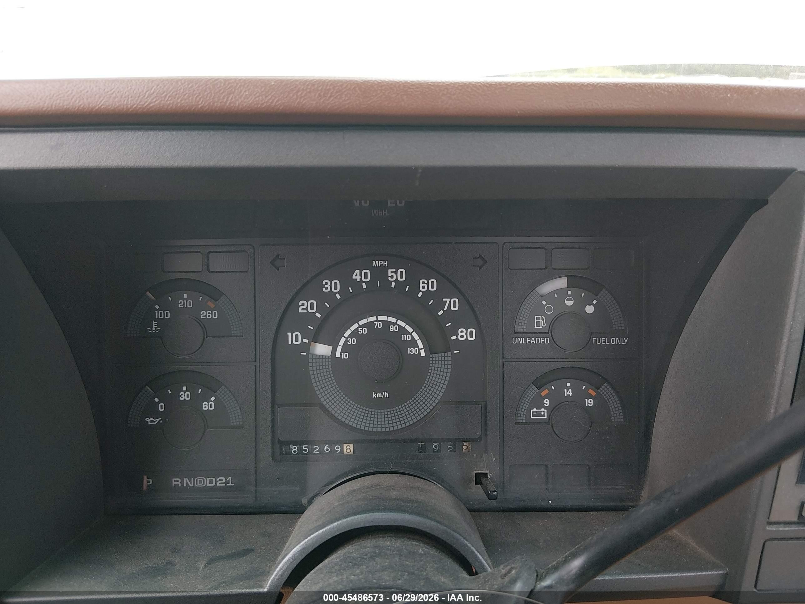 1990 Gmc Sierra C1500 White vin: 1GTDC14K2LE521965