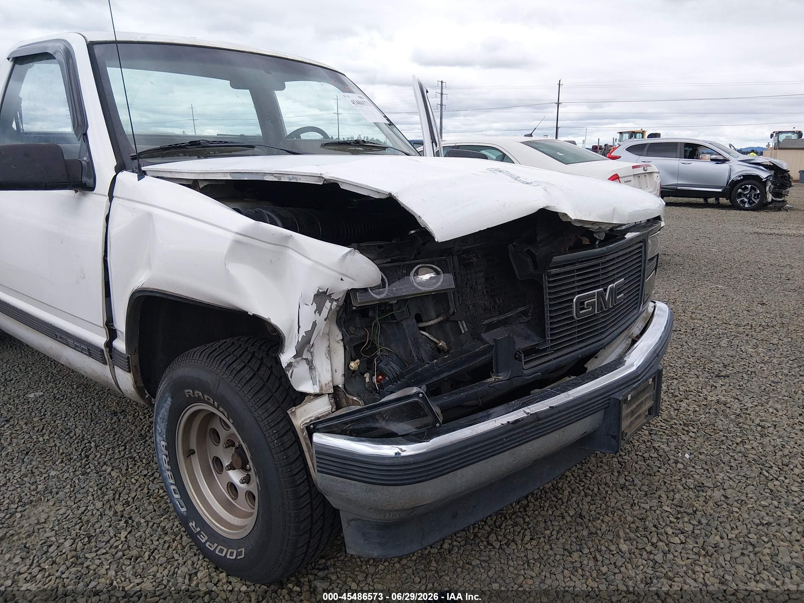 1990 Gmc Sierra C1500 White vin: 1GTDC14K2LE521965