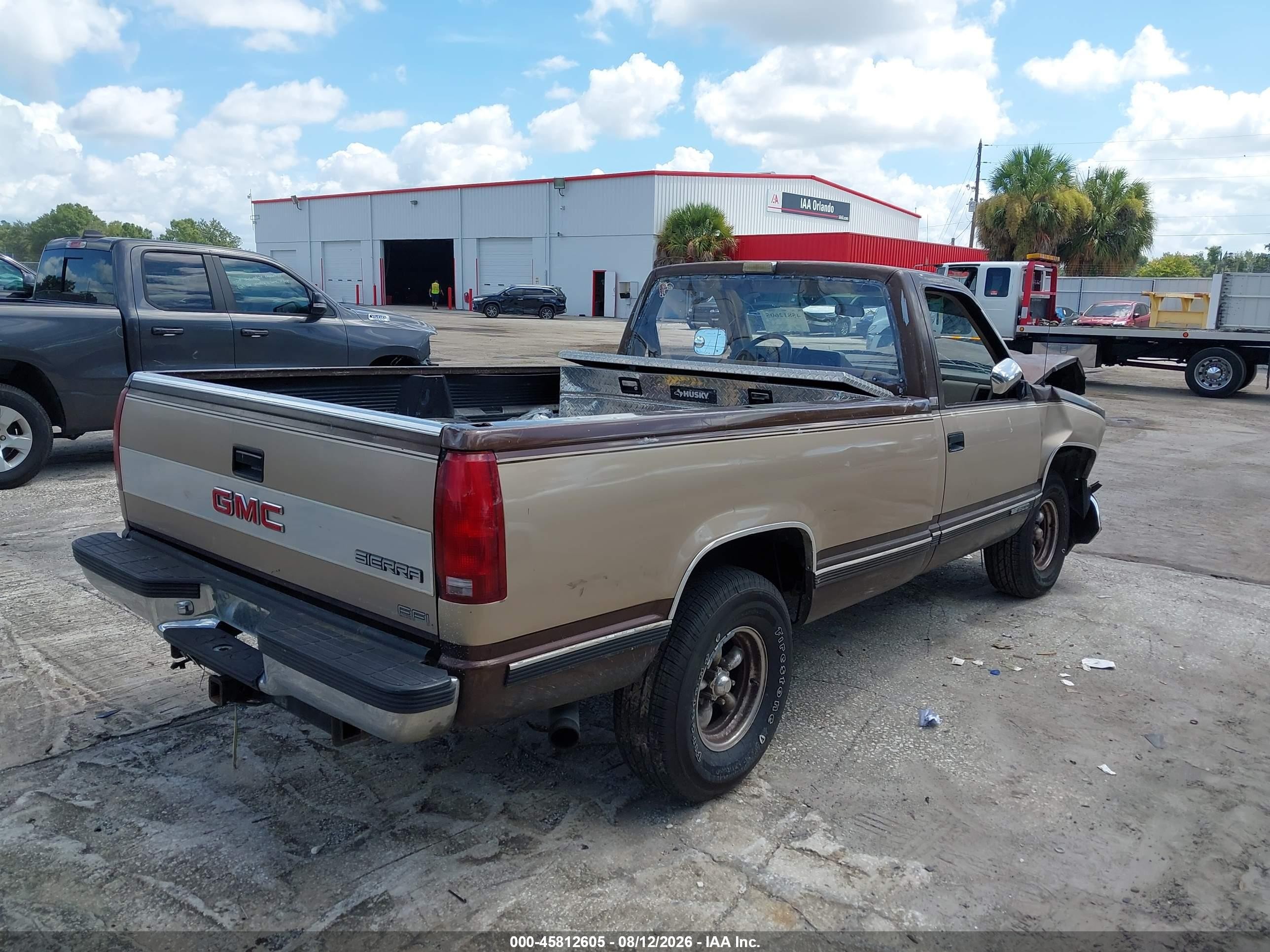 1988 Gmc Gmt-400 C1500 Brown vin: 1GTDC14K3JZ560196