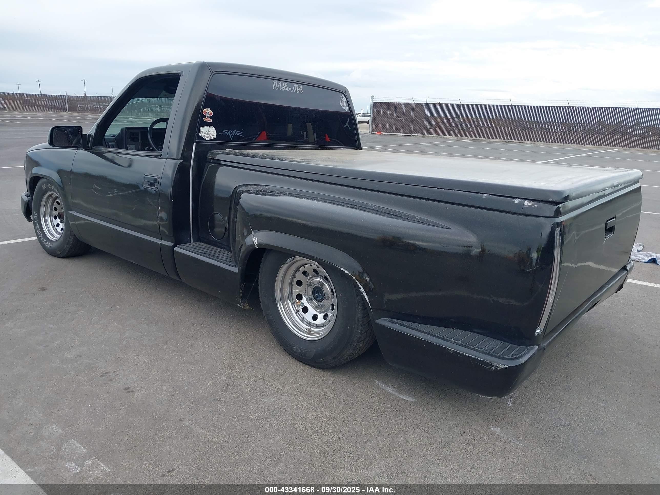 1992 Gmc Sierra C1500 Черный vin: 1GTDC14K3NZ523641
