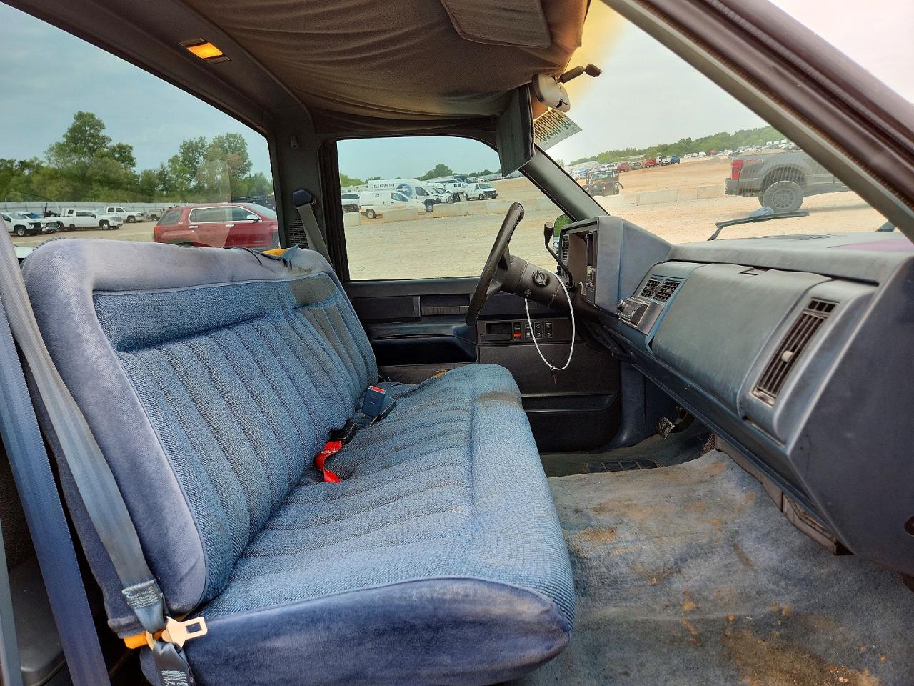 1989 Gmc Sierra C1500 Blue vin: 1GTDC14K5KZ546107