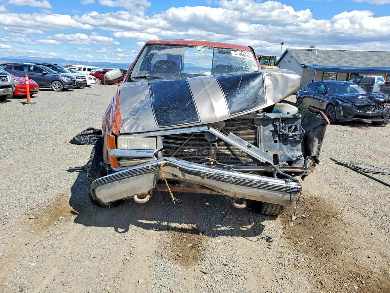 1988 Gmc Gmt-400 K1500 Two Tone vin: 1GTDK14KXJZ543303