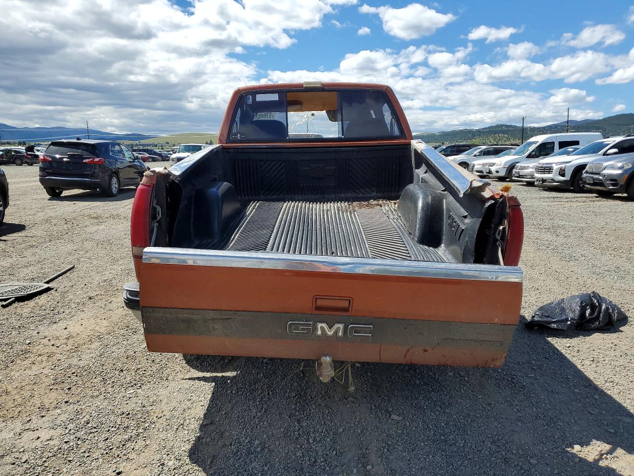 1988 Gmc Gmt-400 K1500 Two Tone vin: 1GTDK14KXJZ543303