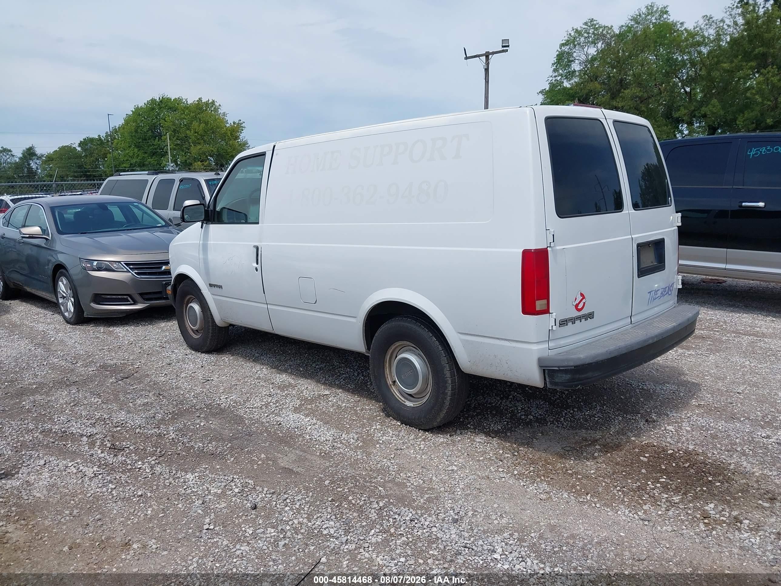 1998 Gmc Safari Standard White vin: 1GTDM19W8WB527588