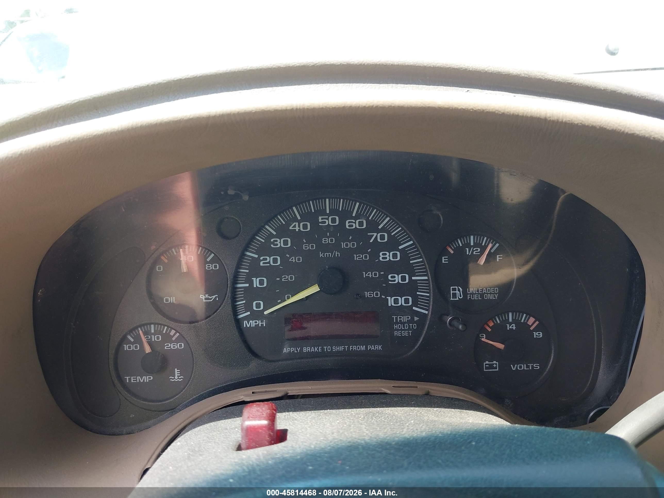 1998 Gmc Safari Standard White vin: 1GTDM19W8WB527588