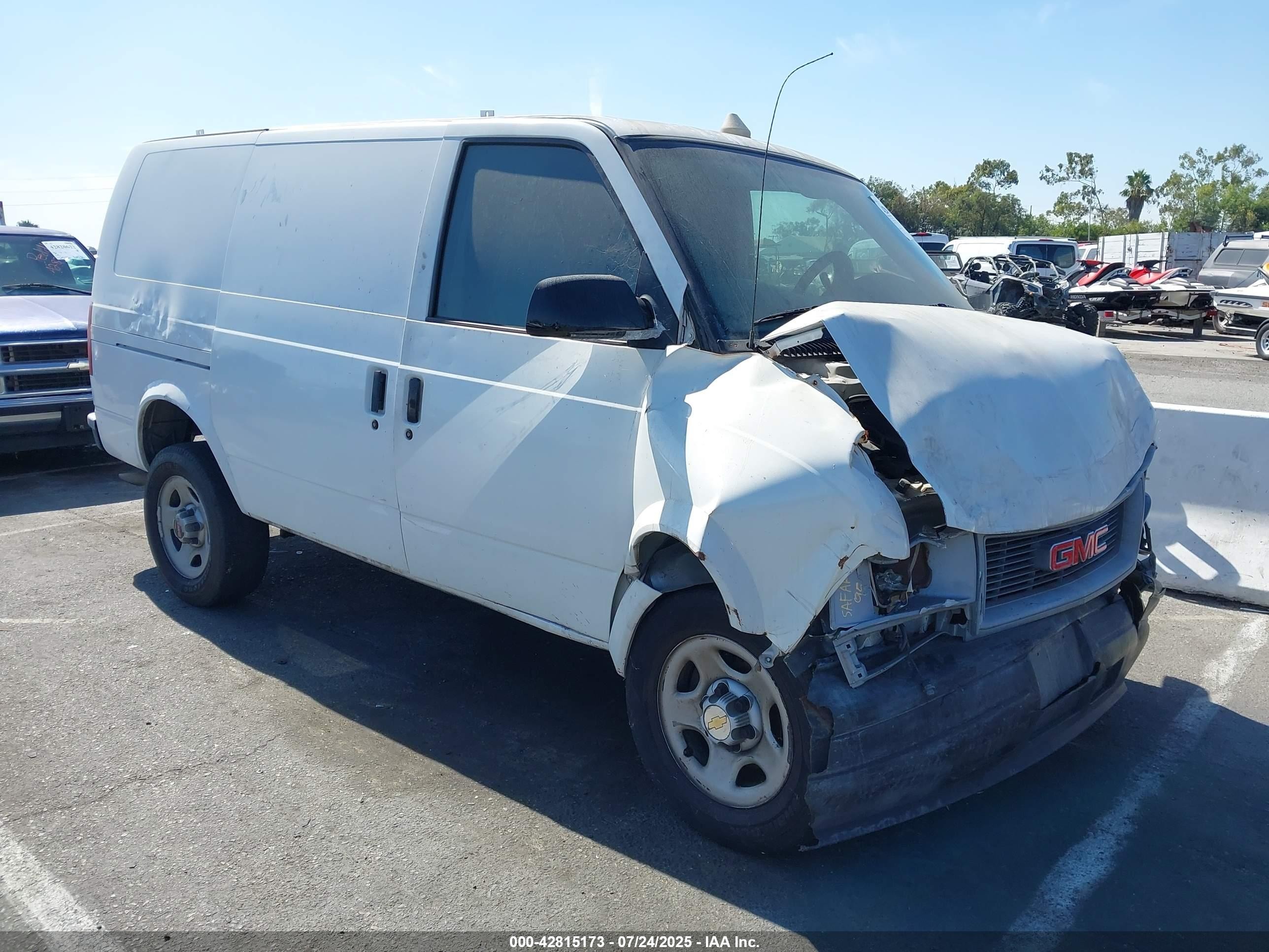2004 Gmc Safari Standard Белый vin: 1GTDM19X24B505270