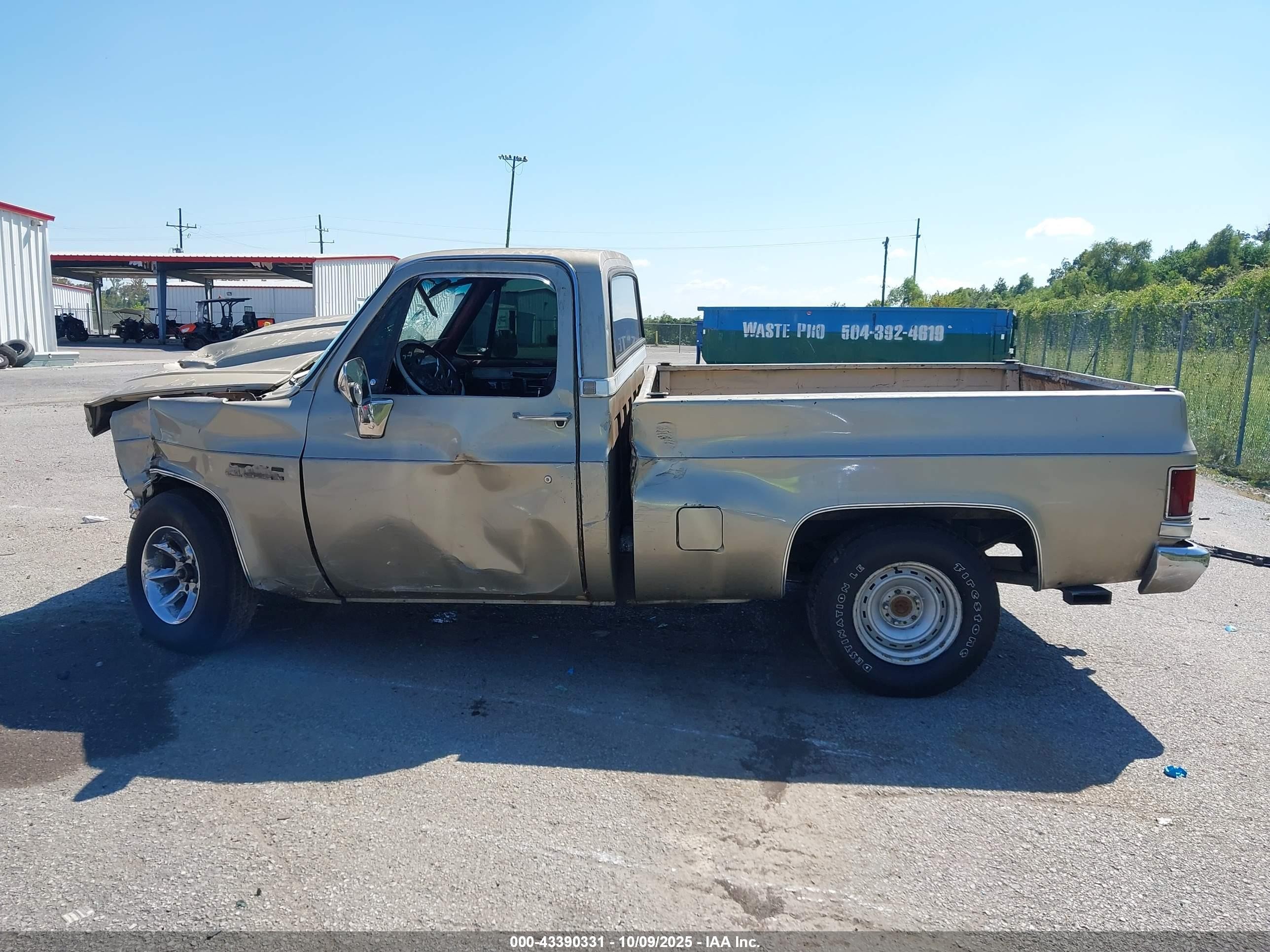 1987 Gmc R15 Conventional R1500 Tan vin: 1GTDR14K3HS503174
