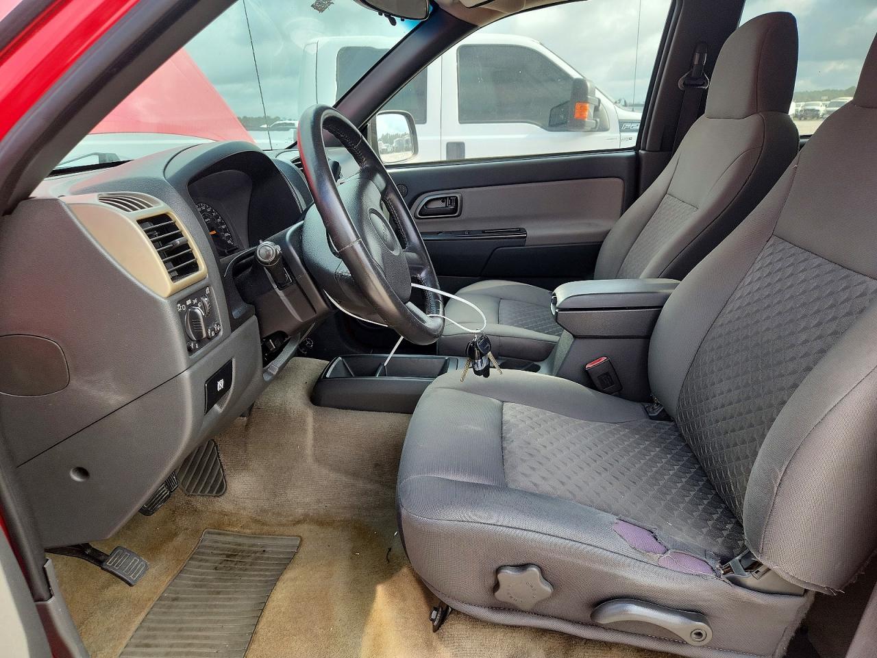 2005 Gmc Canyon Red vin: 1GTDS136258103463