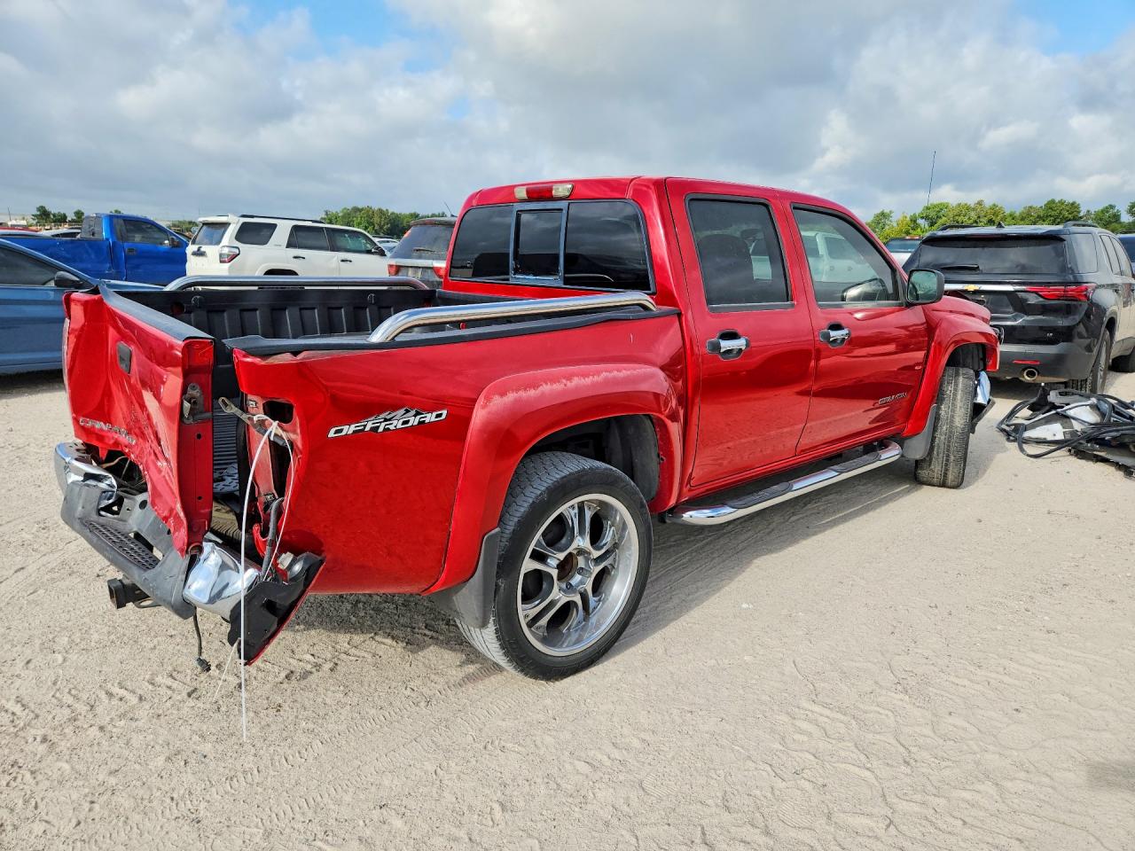 2005 Gmc Canyon Red vin: 1GTDS136258103463