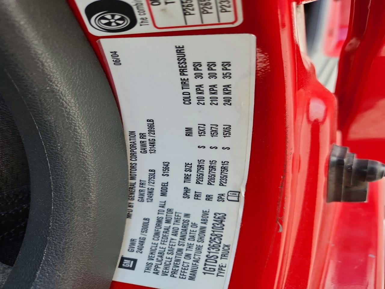 2005 Gmc Canyon Red vin: 1GTDS136258103463