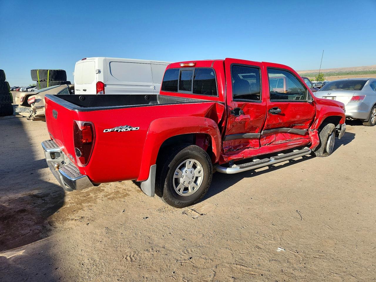 2005 Gmc Canyon Красный vin: 1GTDS136358280216