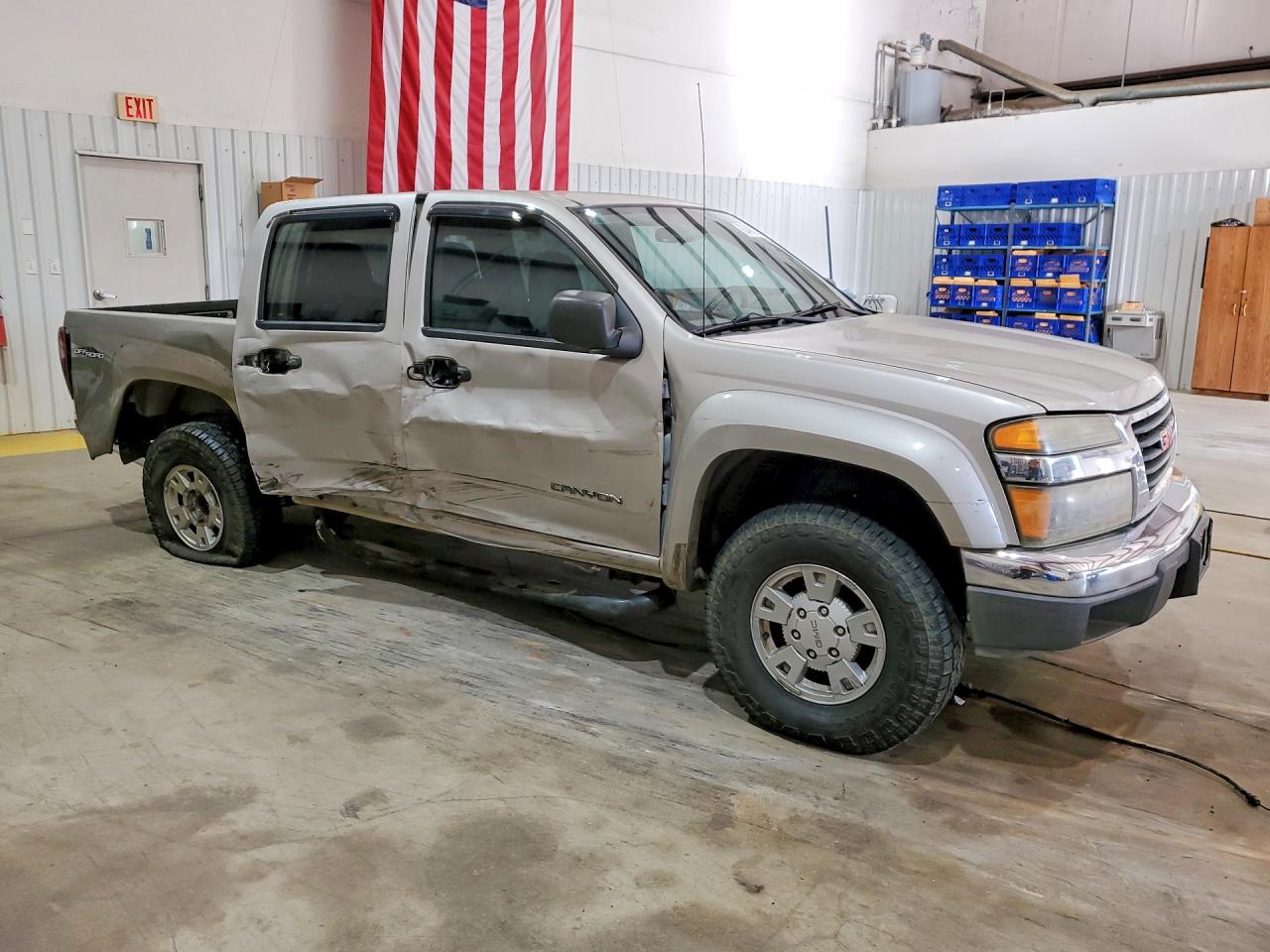 2005 Gmc Canyon Crew Cab (4 D Beige vin: 1GTDS136458289412