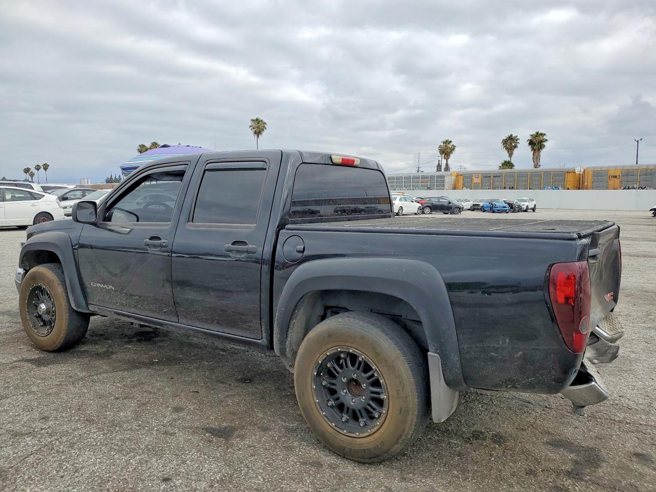2005 Gmc Canyon Black vin: 1GTDS136X58192408