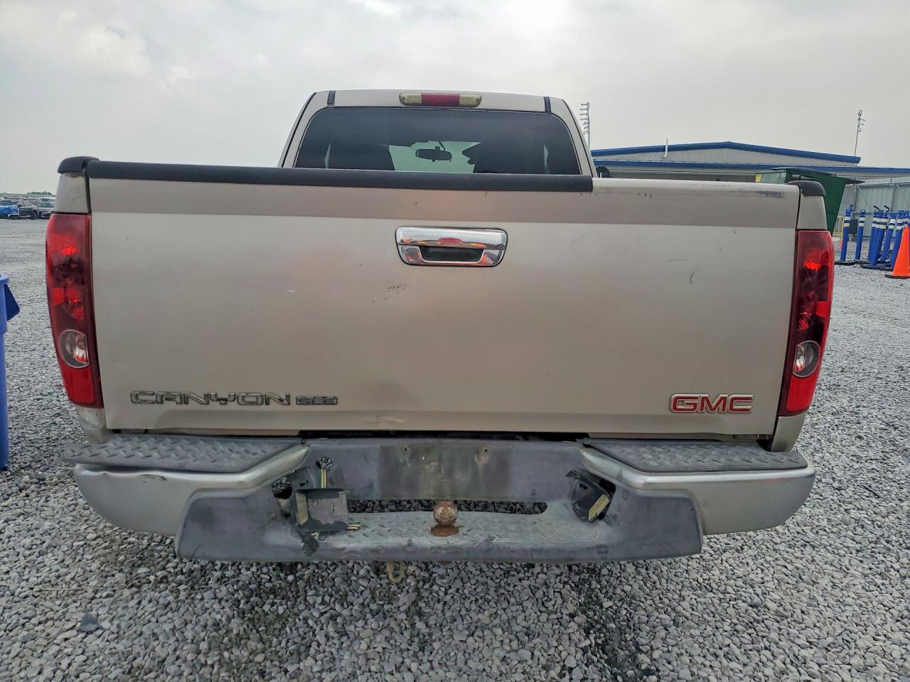 2004 Gmc Canyon Sle Gold vin: 1GTDS196248105302