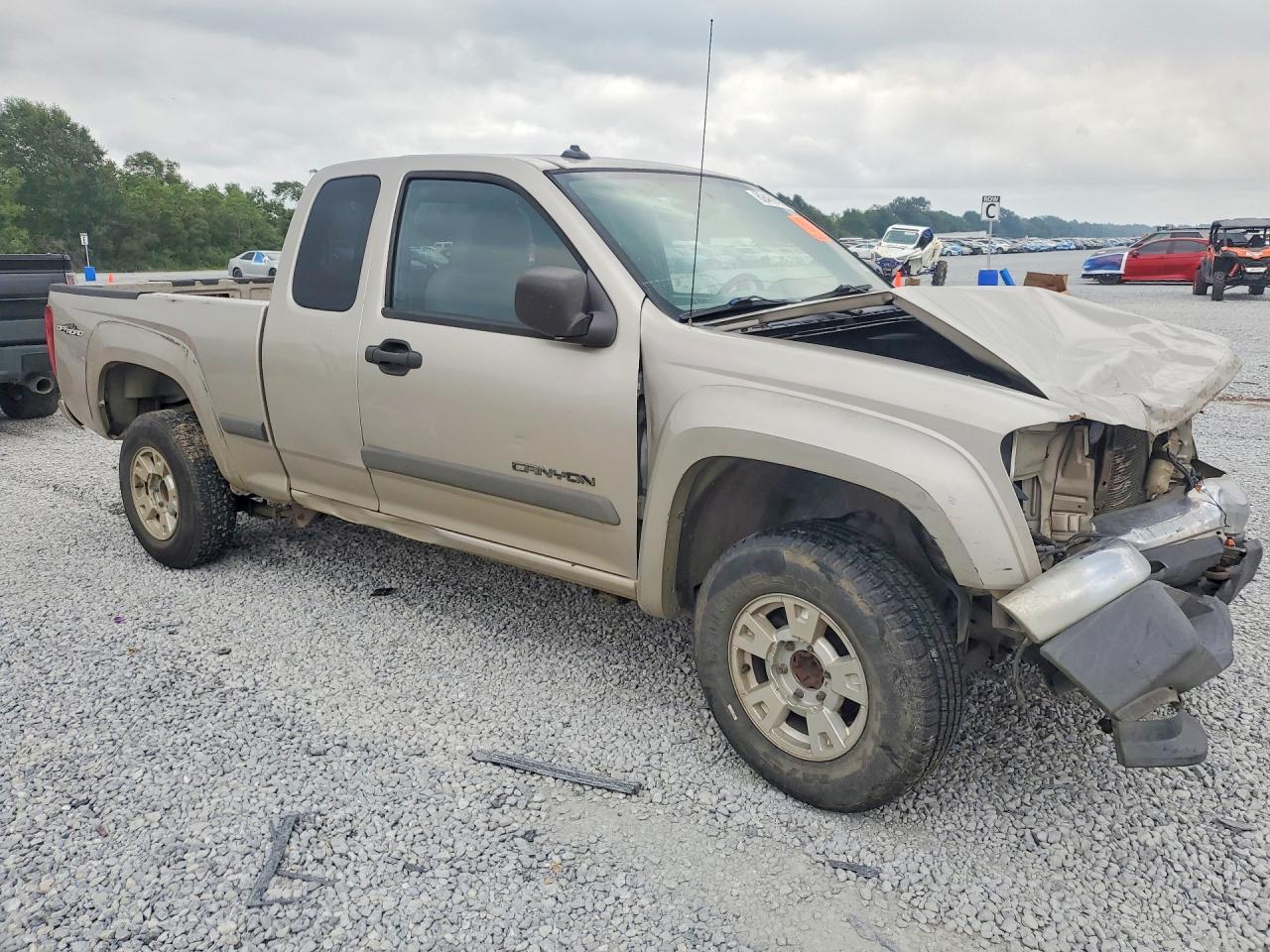 2004 Gmc Canyon Sle Gold vin: 1GTDS196248105302