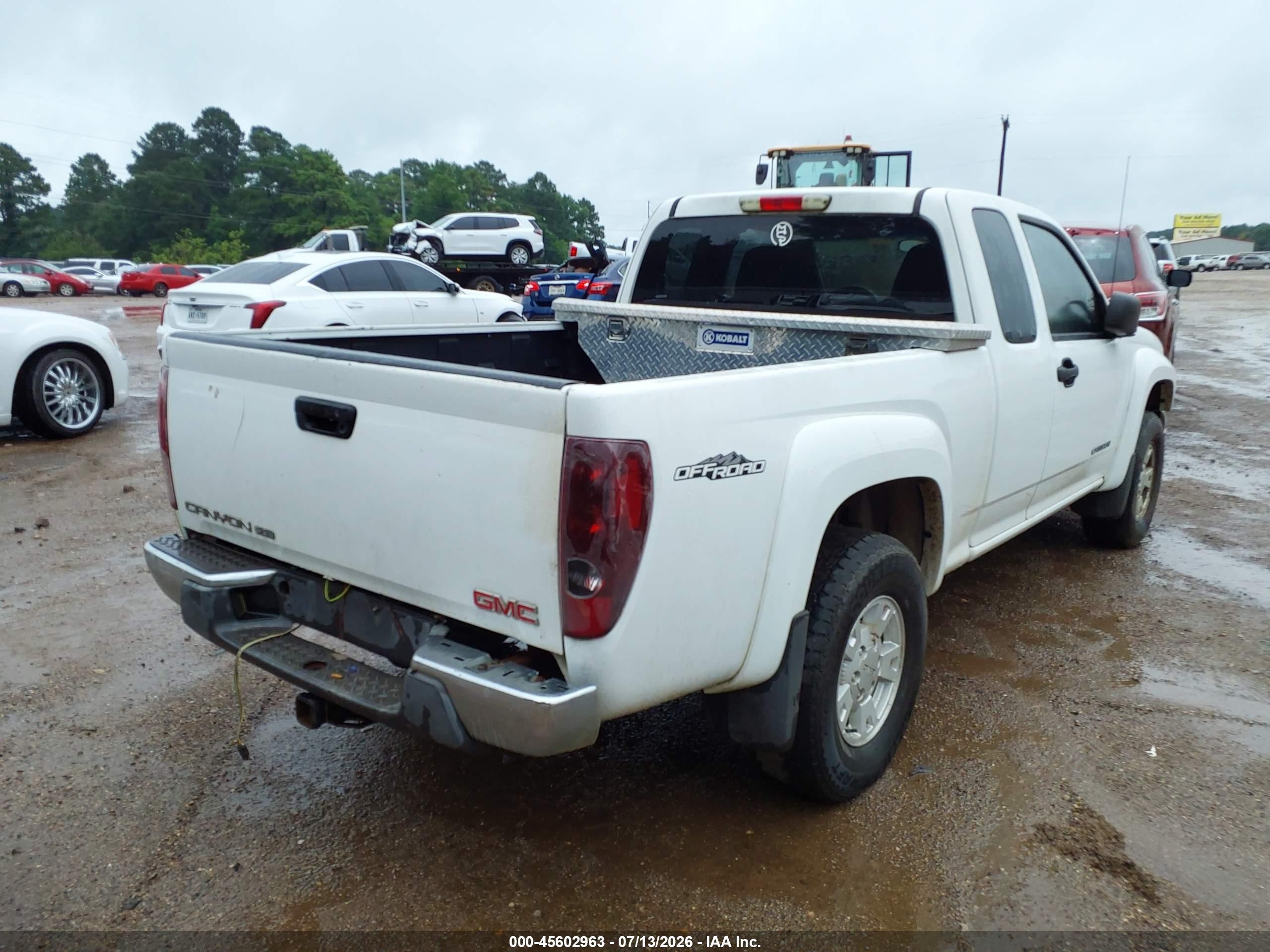 2005 Gmc Canyon Sle White vin: 1GTDS196858174304
