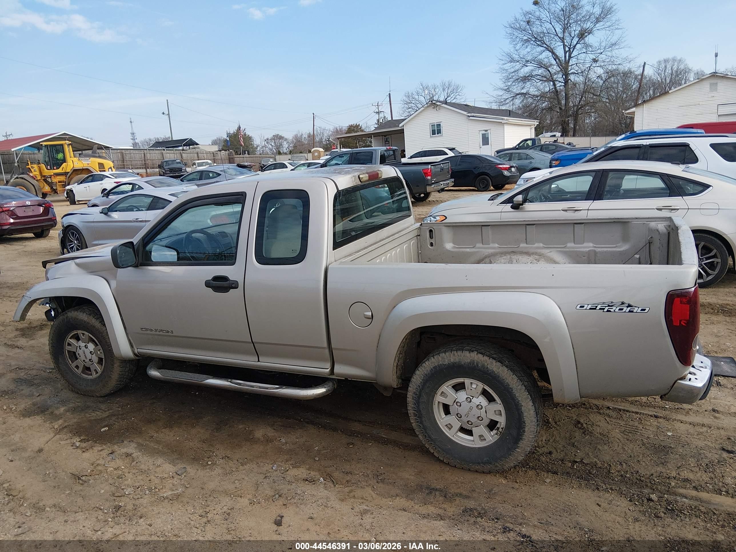 2004 Gmc Canyon Sl Beige vin: 1GTDS198348185114