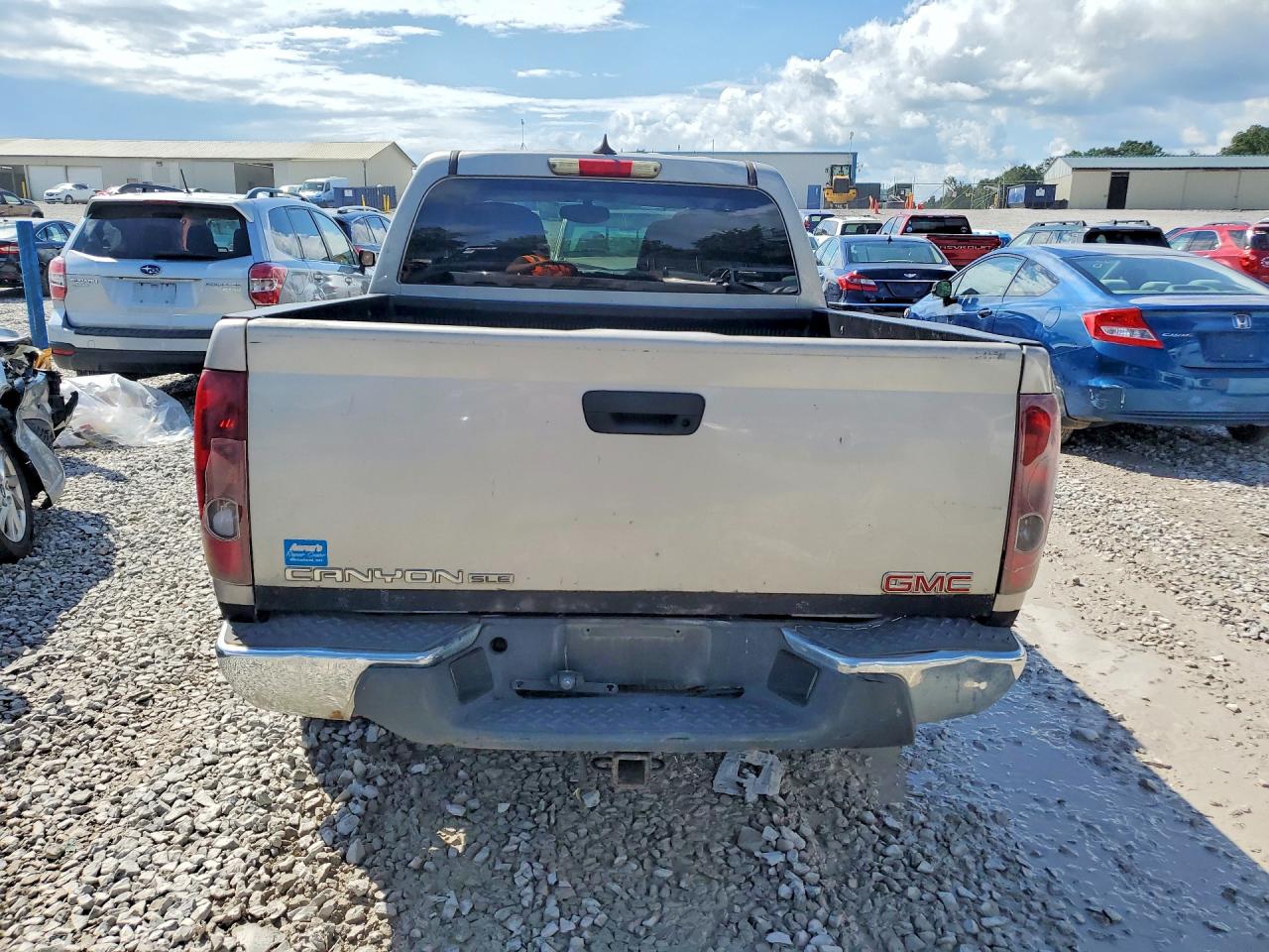 2005 Gmc Canyon Золотой vin: 1GTDT136158174733