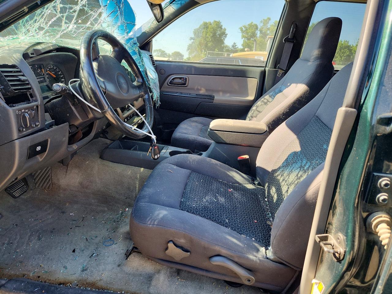 2005 Gmc Canyon Green vin: 1GTDT136158239385