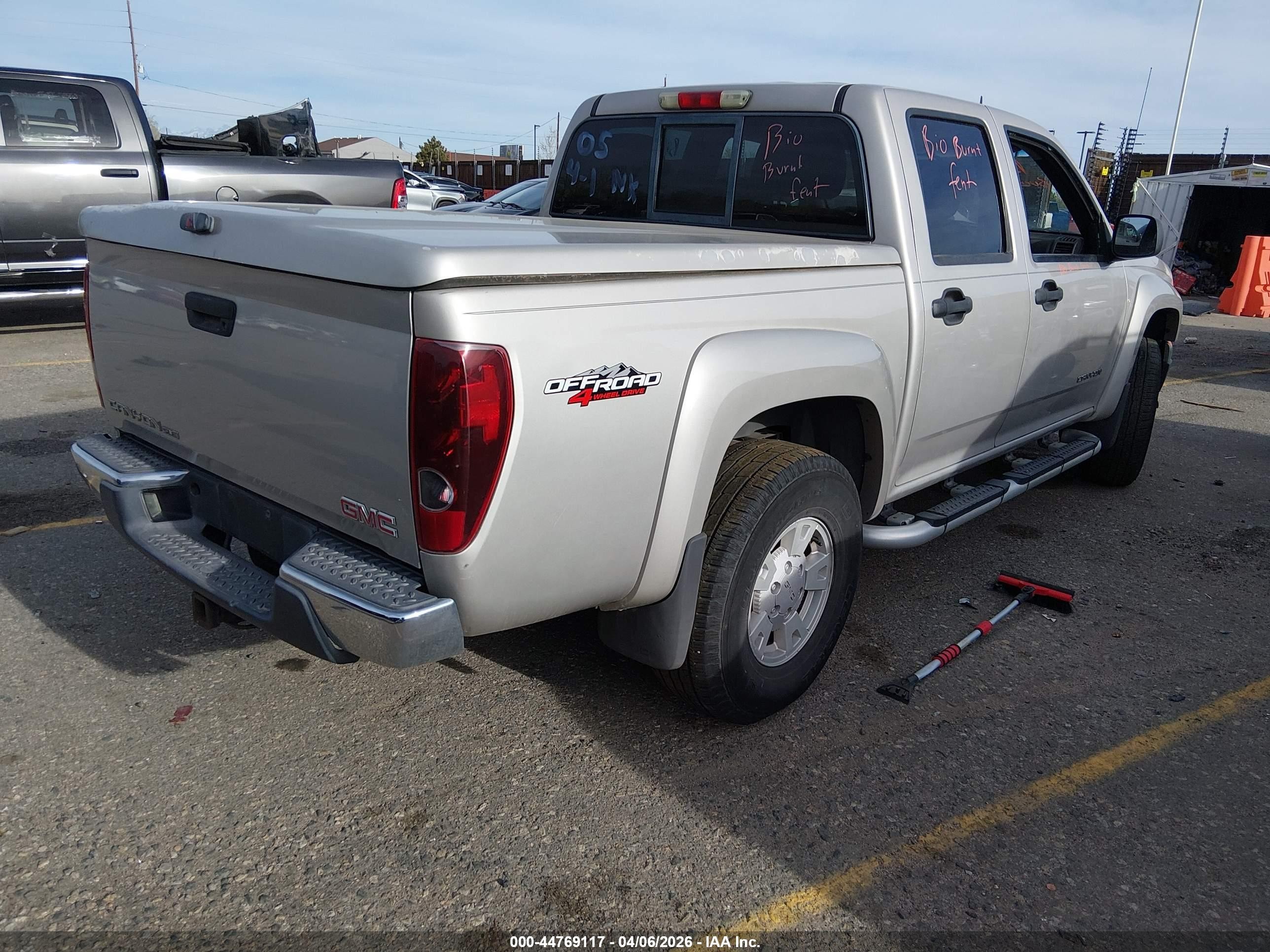 2005 Gmc Canyon Sle Beige vin: 1GTDT136458250381