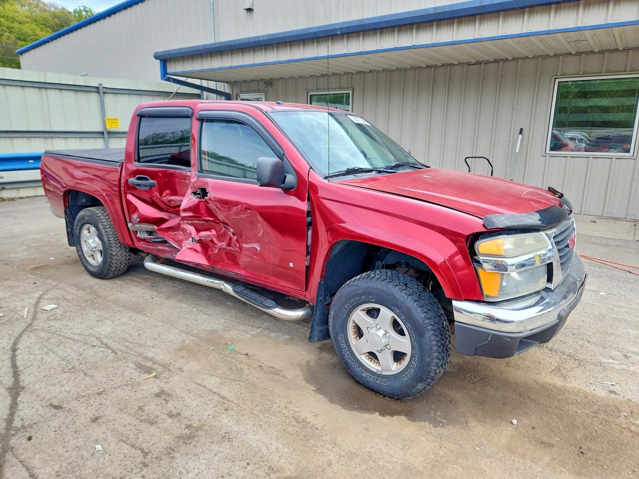 2006 Gmc Canyon Бордовый vin: 1GTDT136868220415