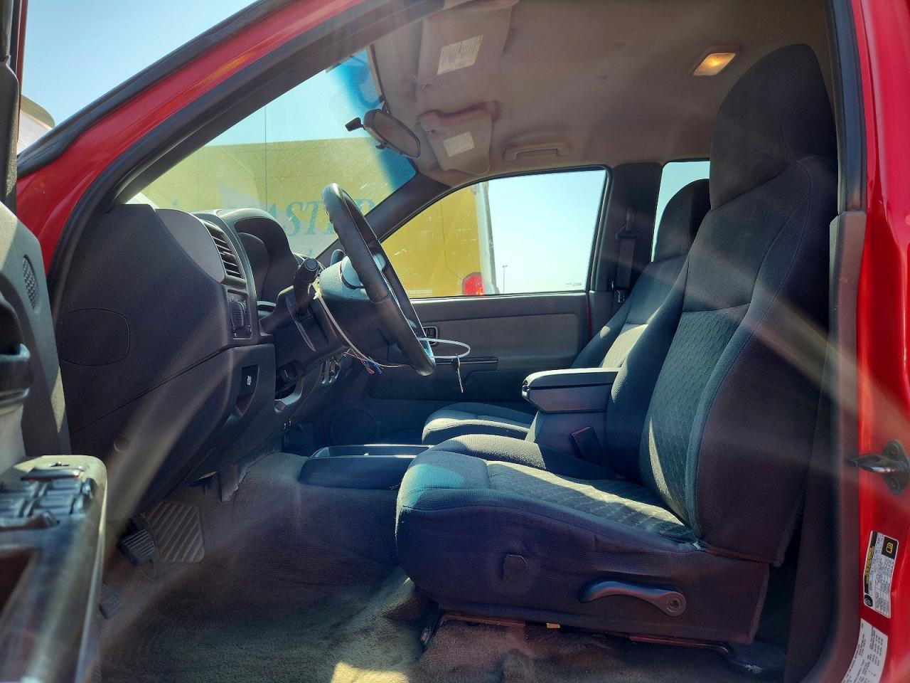 2005 Gmc Canyon Красный vin: 1GTDT136X58203243