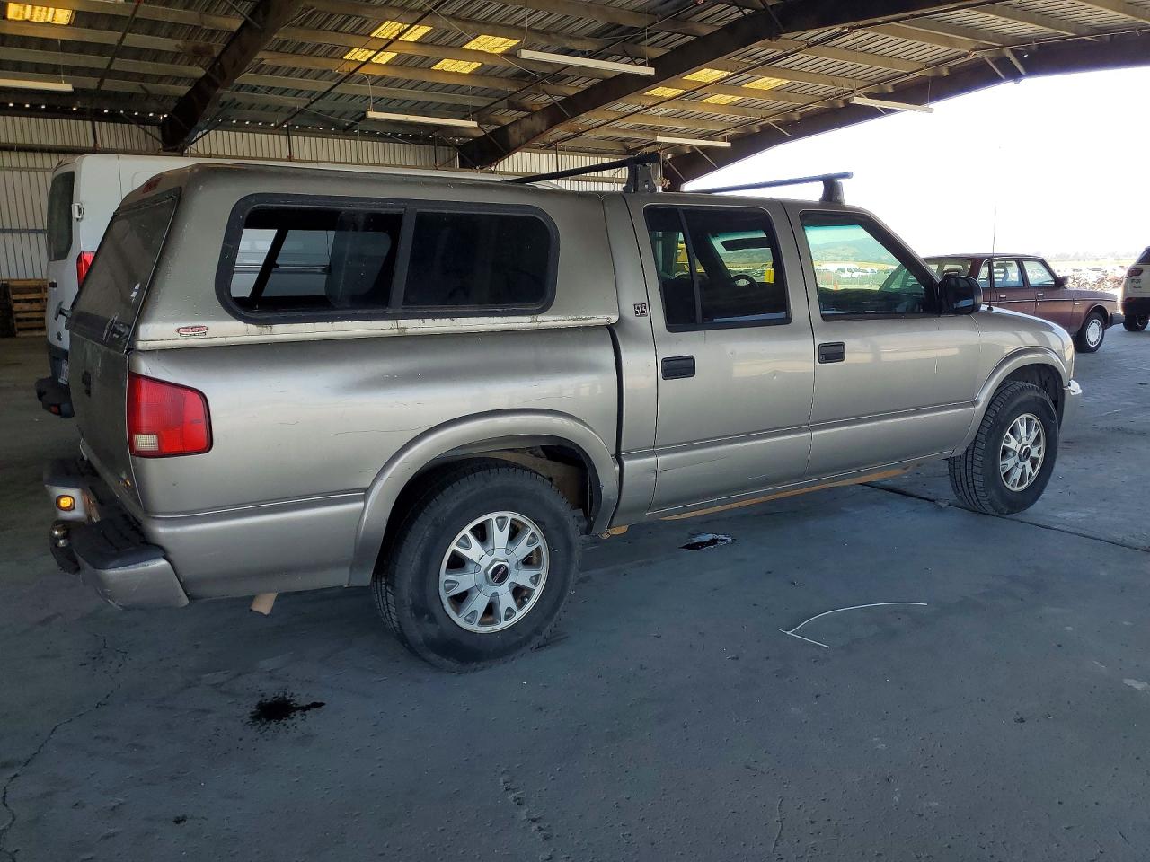 2002 Gmc Sonoma Gray vin: 1GTDT13W32K208282